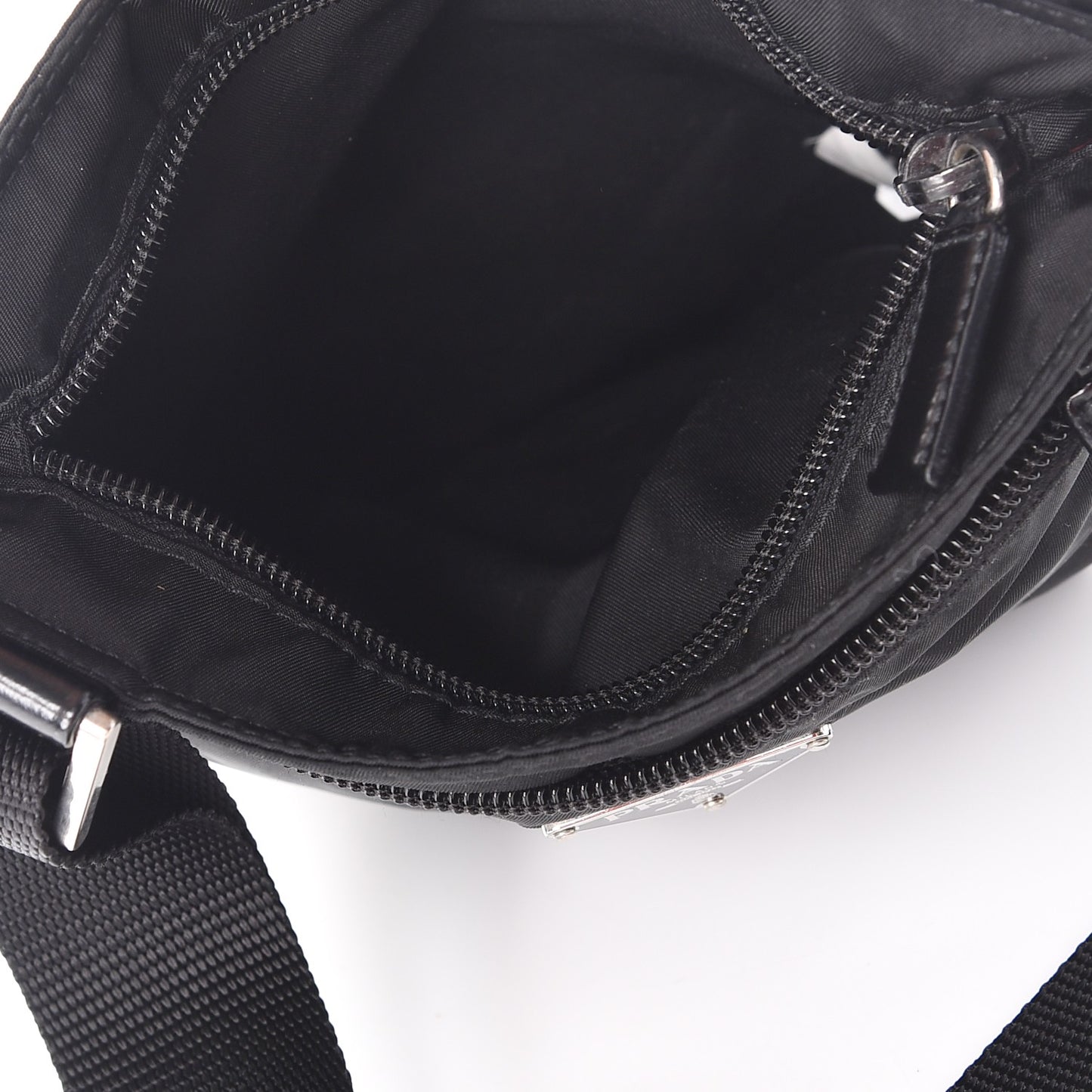 Nylon Vela Flat Messenger Bag Black