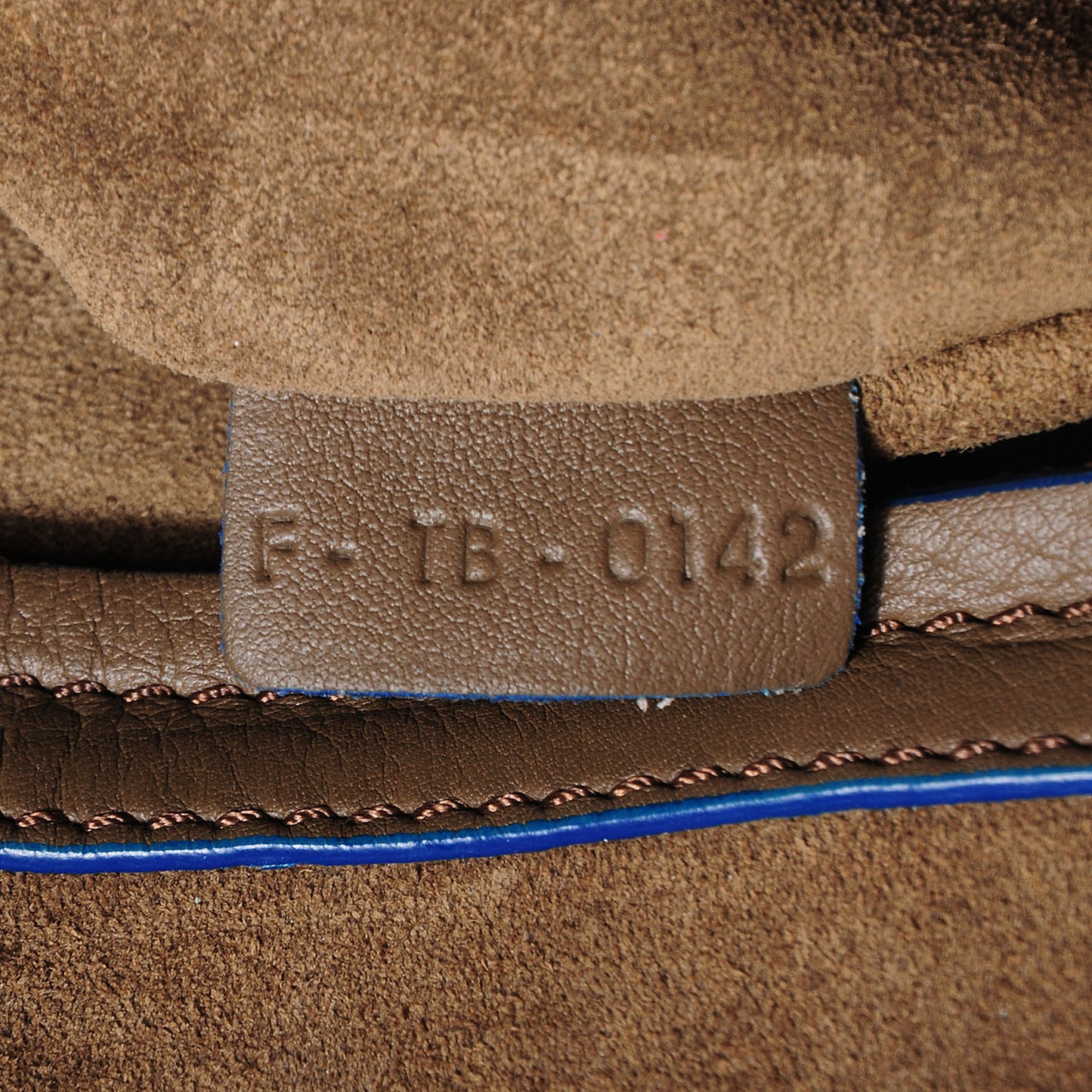 Supple Calfskin Medium Phantom Luggage Grey Blue