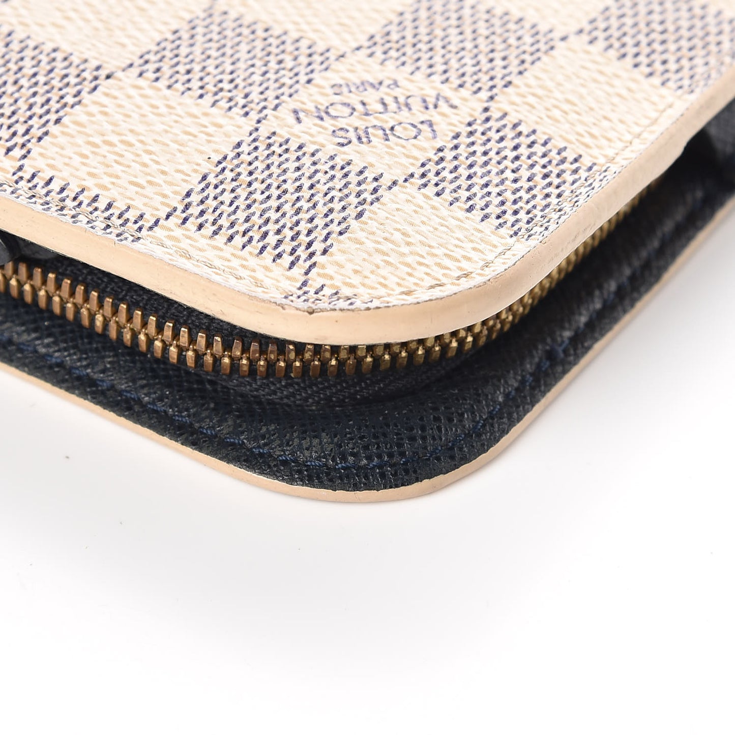 Damier Azur Articles de Voyage Insolite Wallet