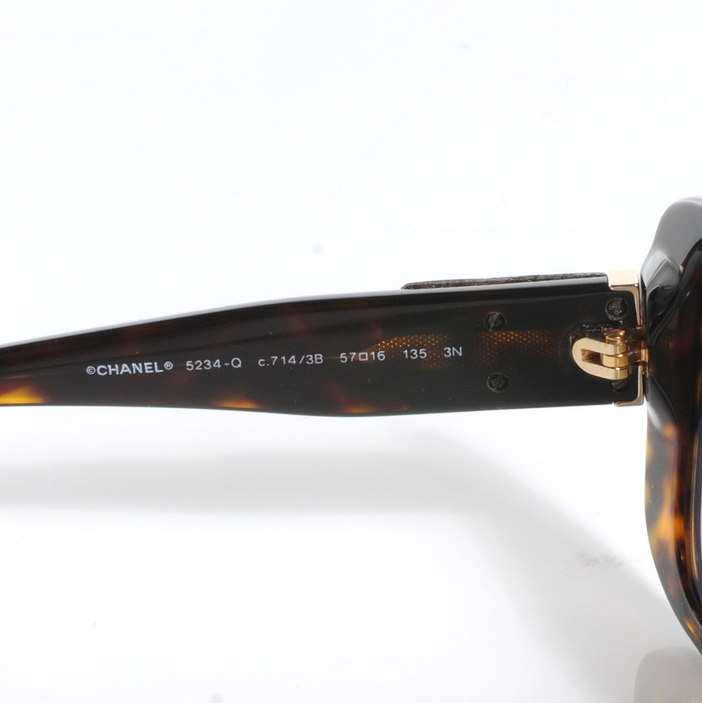 CC Turnlock Sunglasses 5234 Q Tortoise