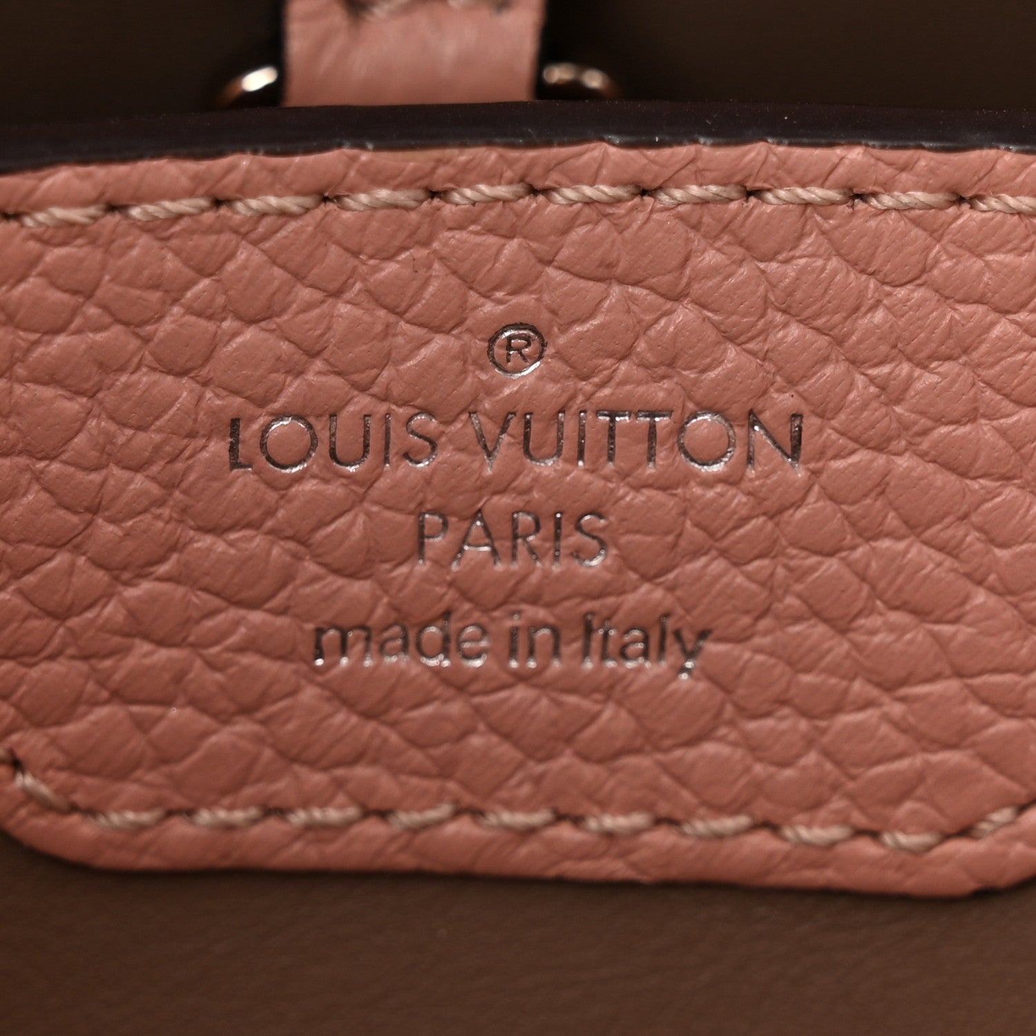 Louis Vuitton Taurillon Capucines BB Magnolia 6 of 12