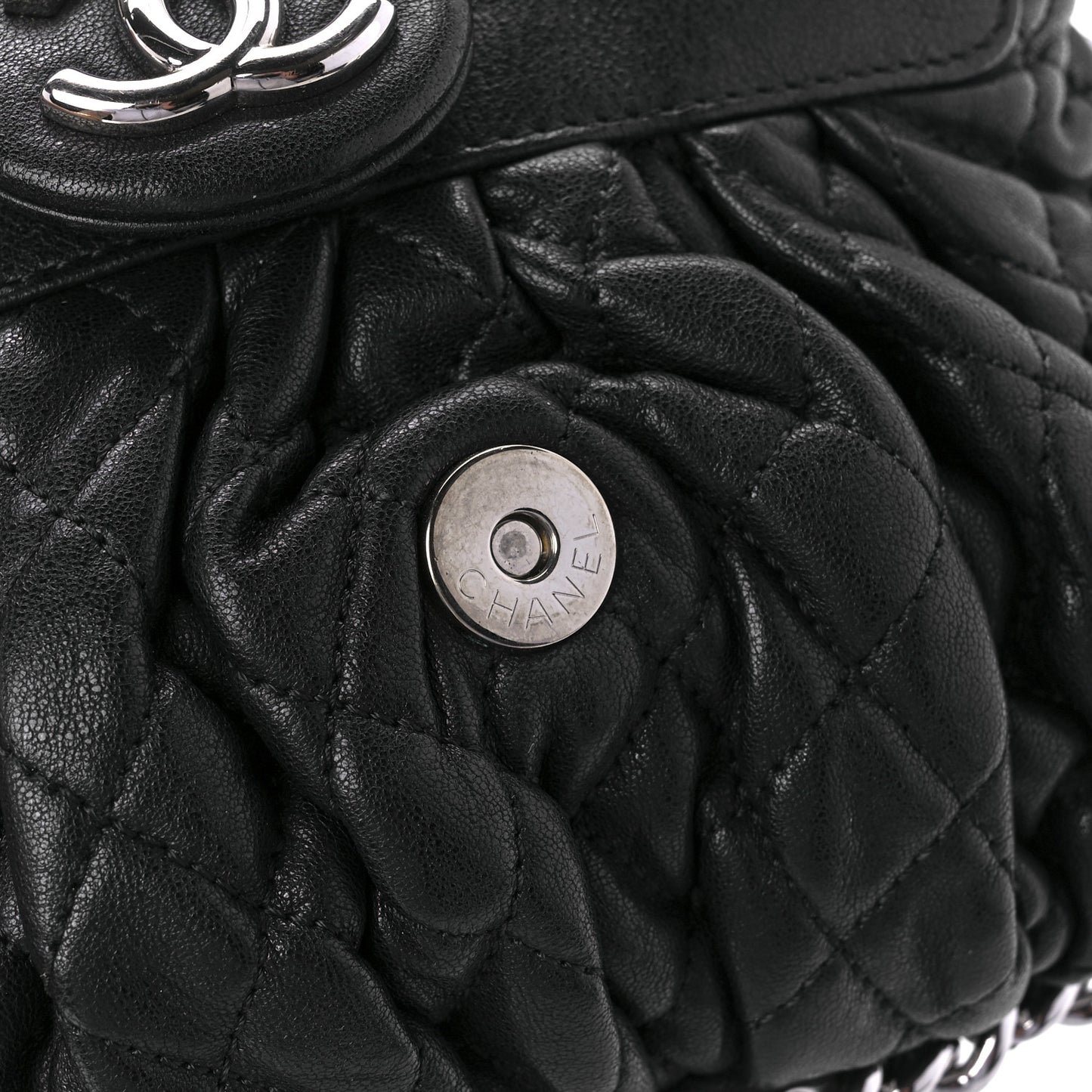 Washed Lambskin Quilted Mini Chain Around Flap Black