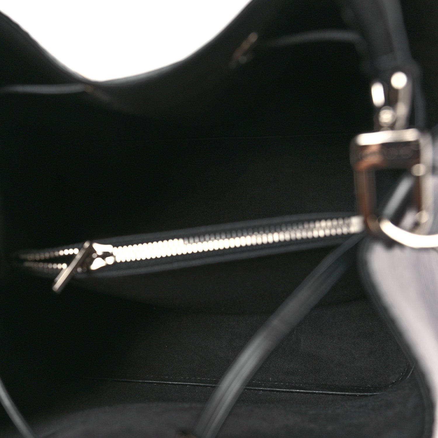 Louis Vuitton Epi Neonoe MM  Black 5 of 10