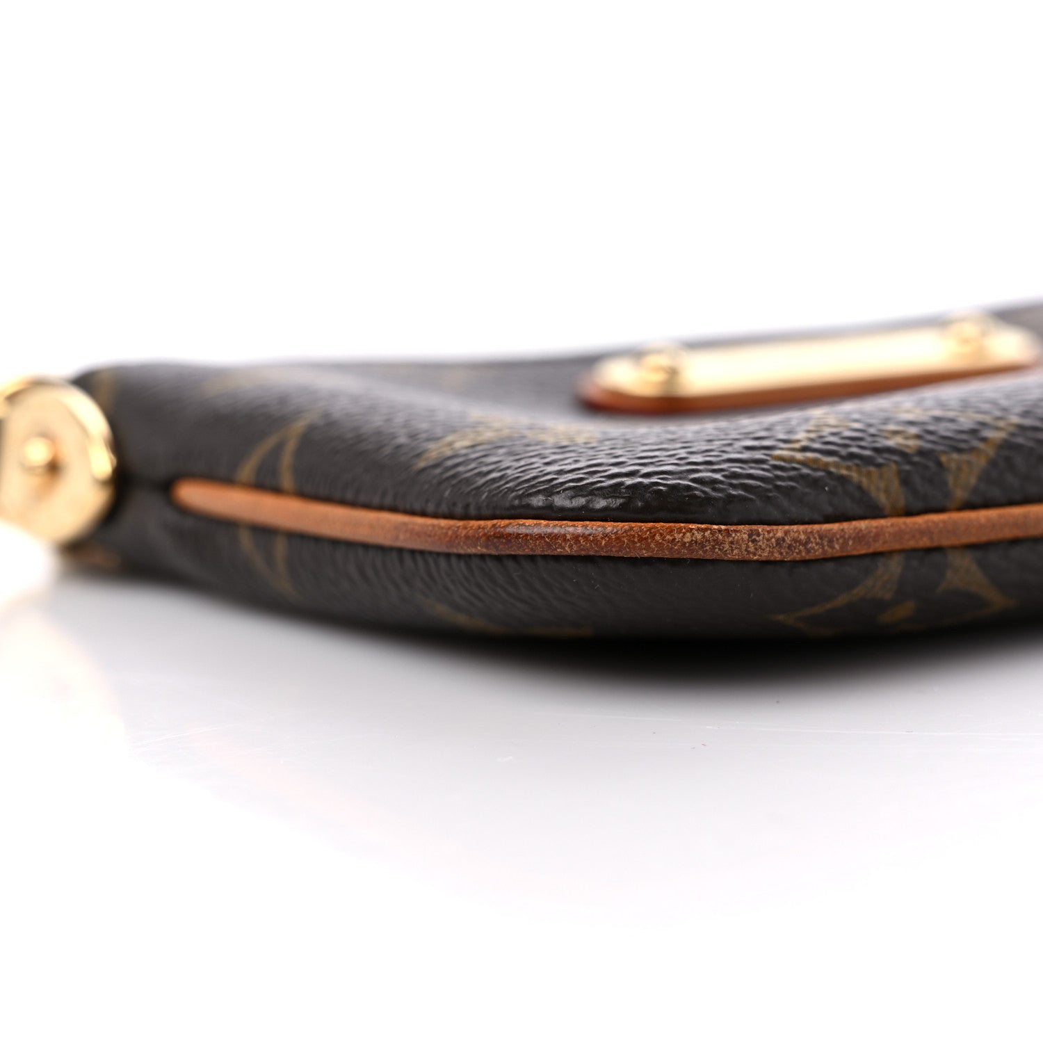 Louis Vuitton Monogram Pochette Milla PM 7 of 10