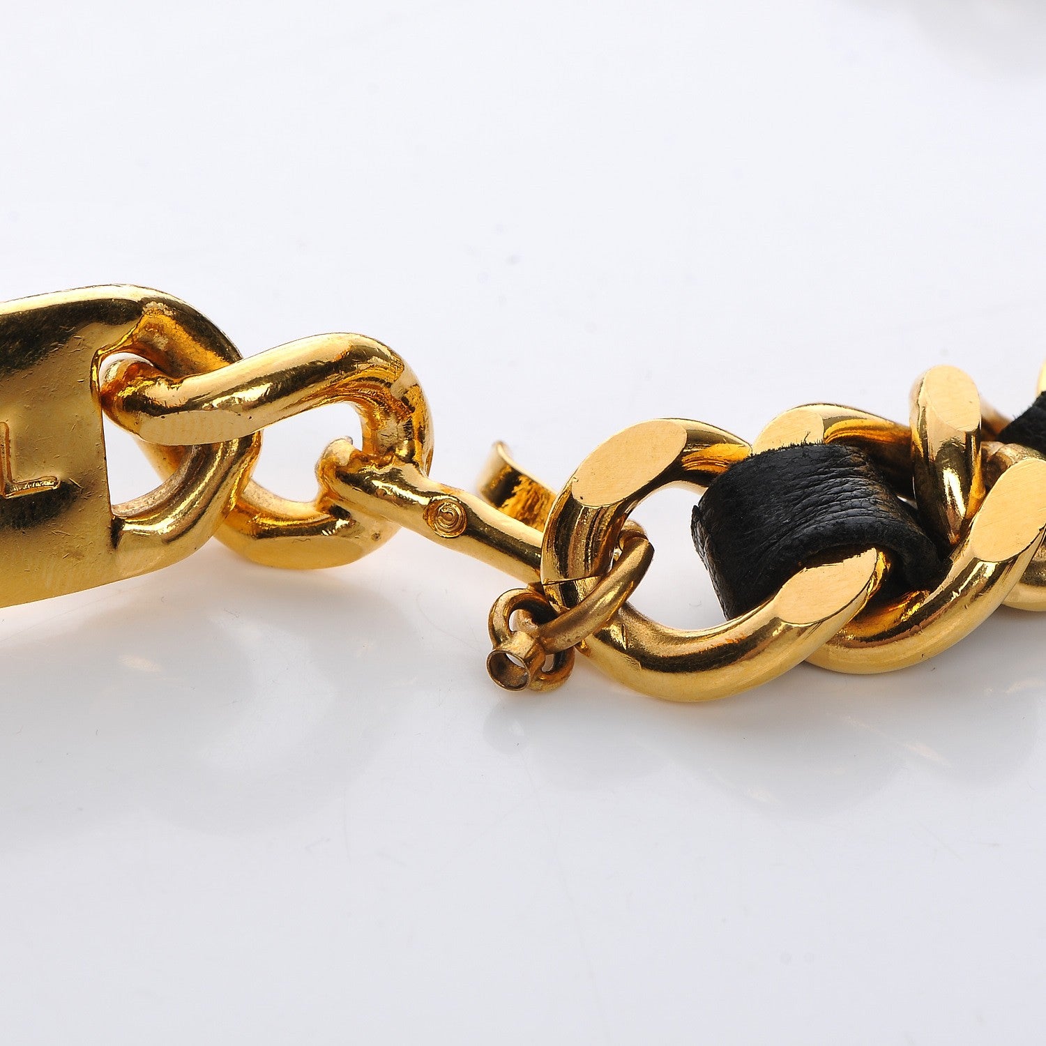 Chanel Lambskin Chain 31 Rue Cambon Medallion Belt Gold Black 5 of 7