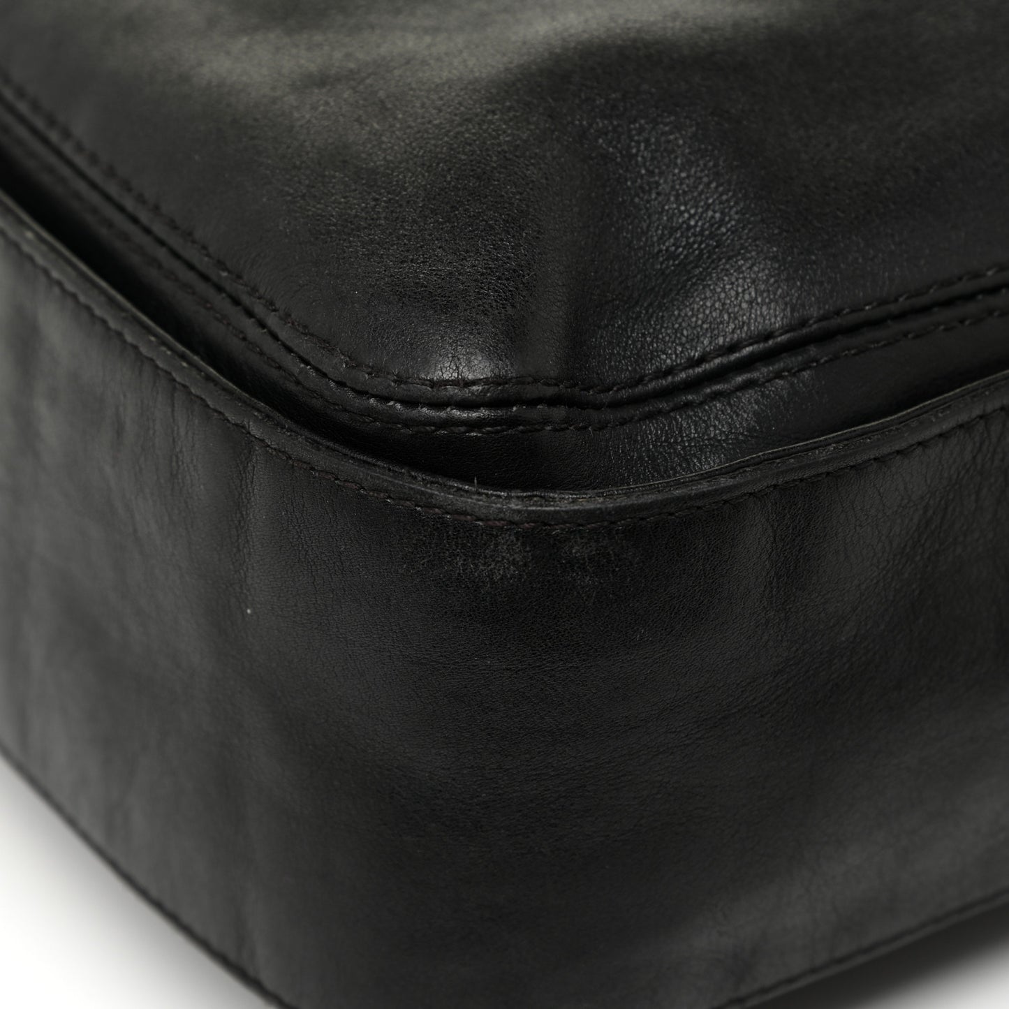 Lambskin Messenger Black