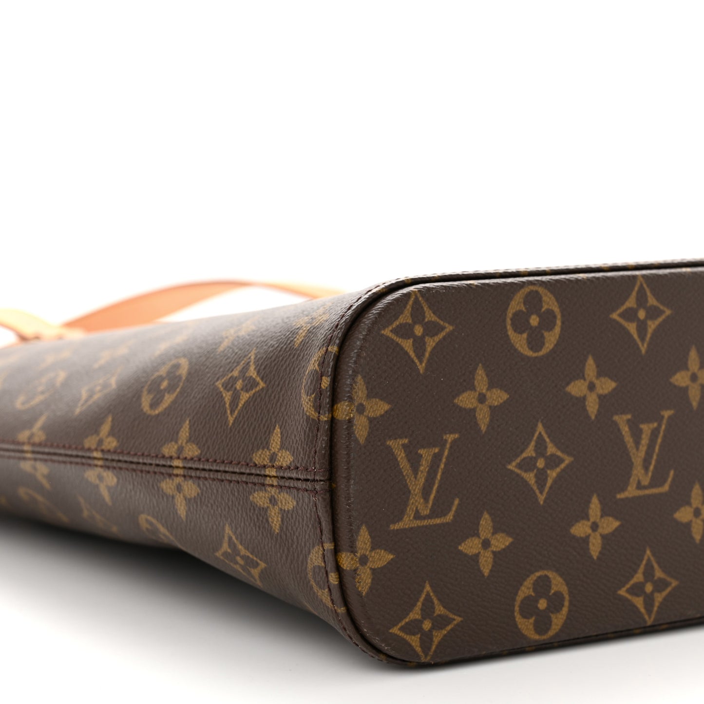 LOUIS VUITTON Monogram Vavin GM