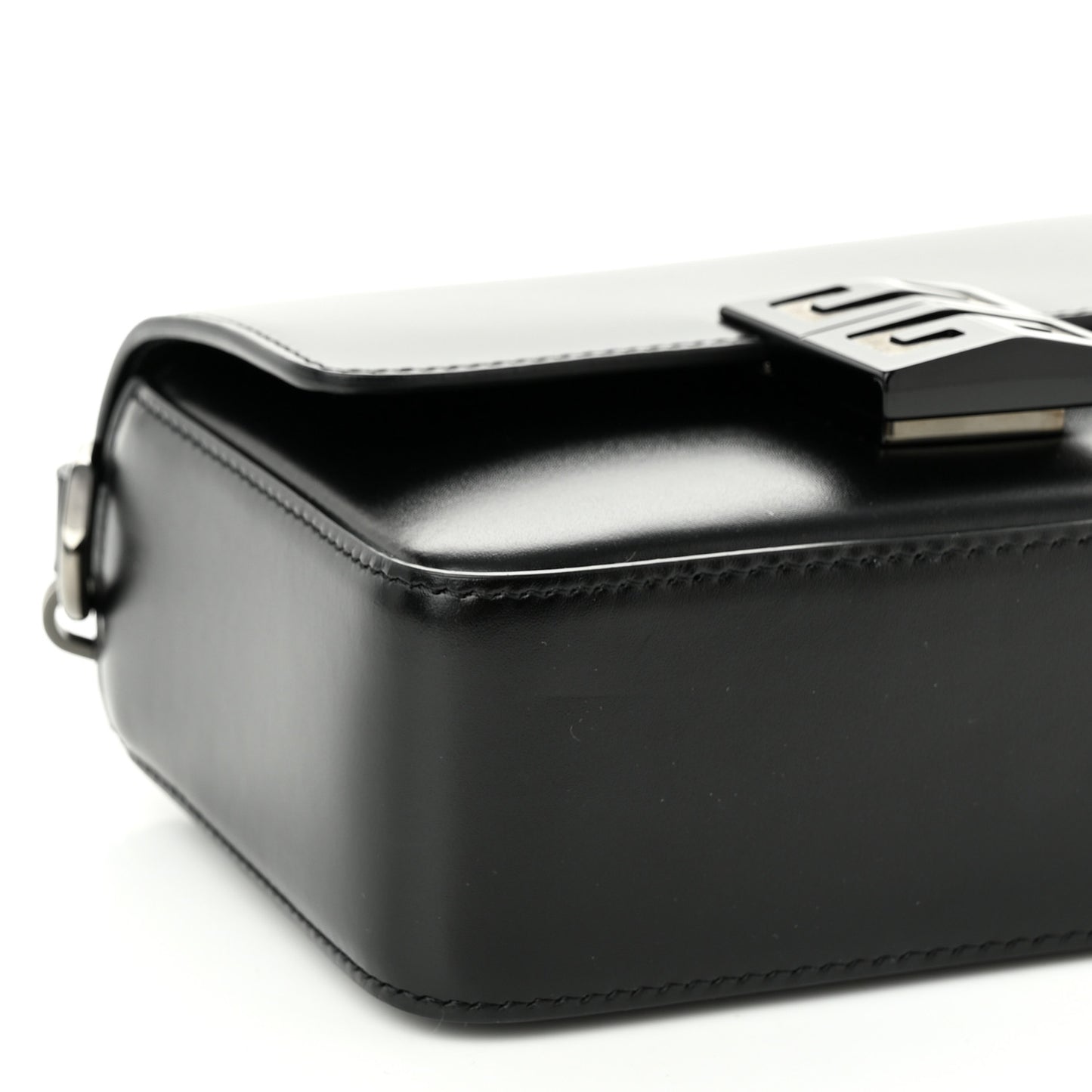 Box Calfskin Small 4G Cube Chain Shoulder Bag Black