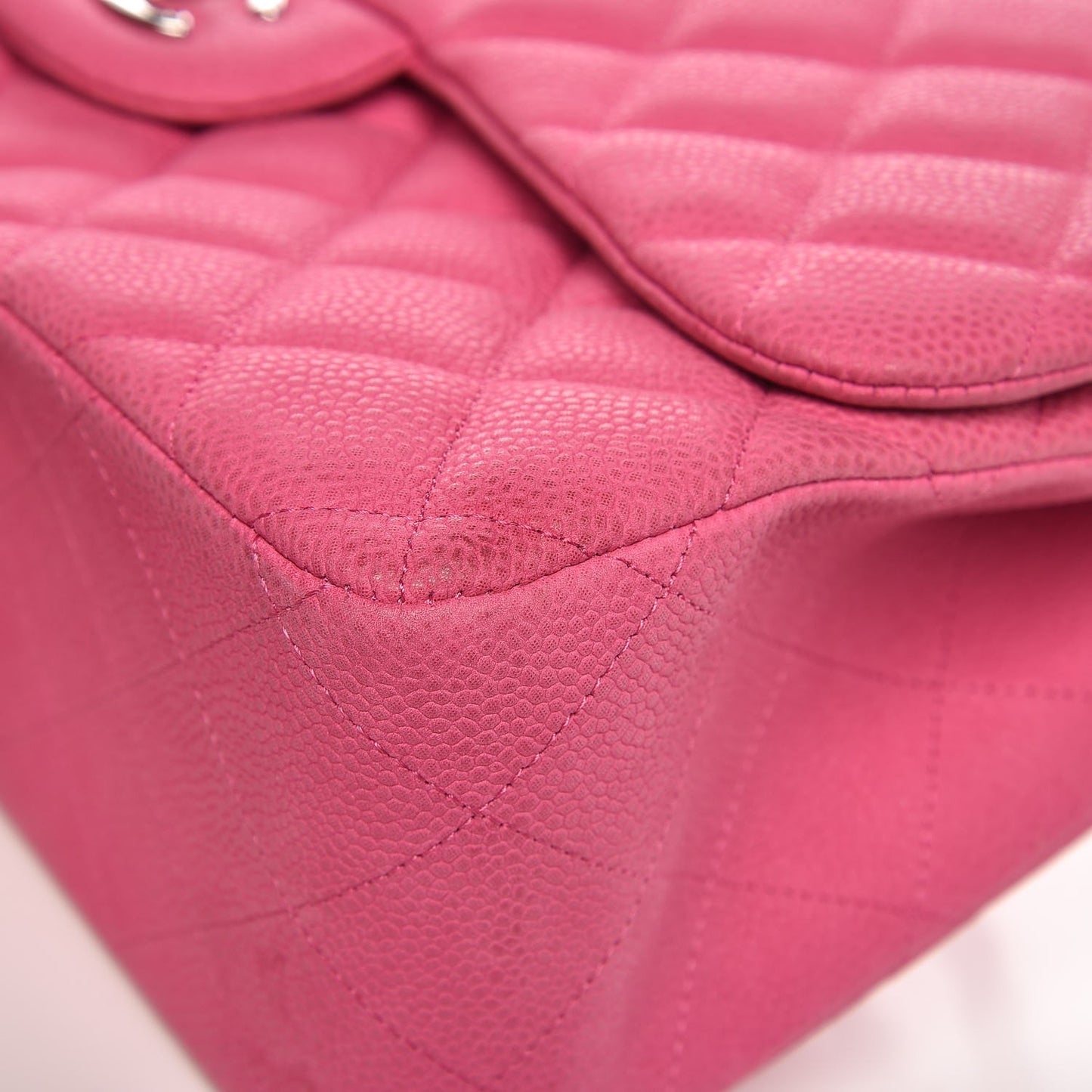 Iridescent Caviar Quilted Jumbo Double Flap Pink