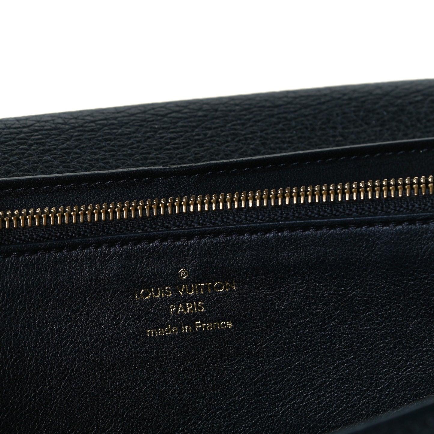 Taurillon Capucines Studded Wallet Black