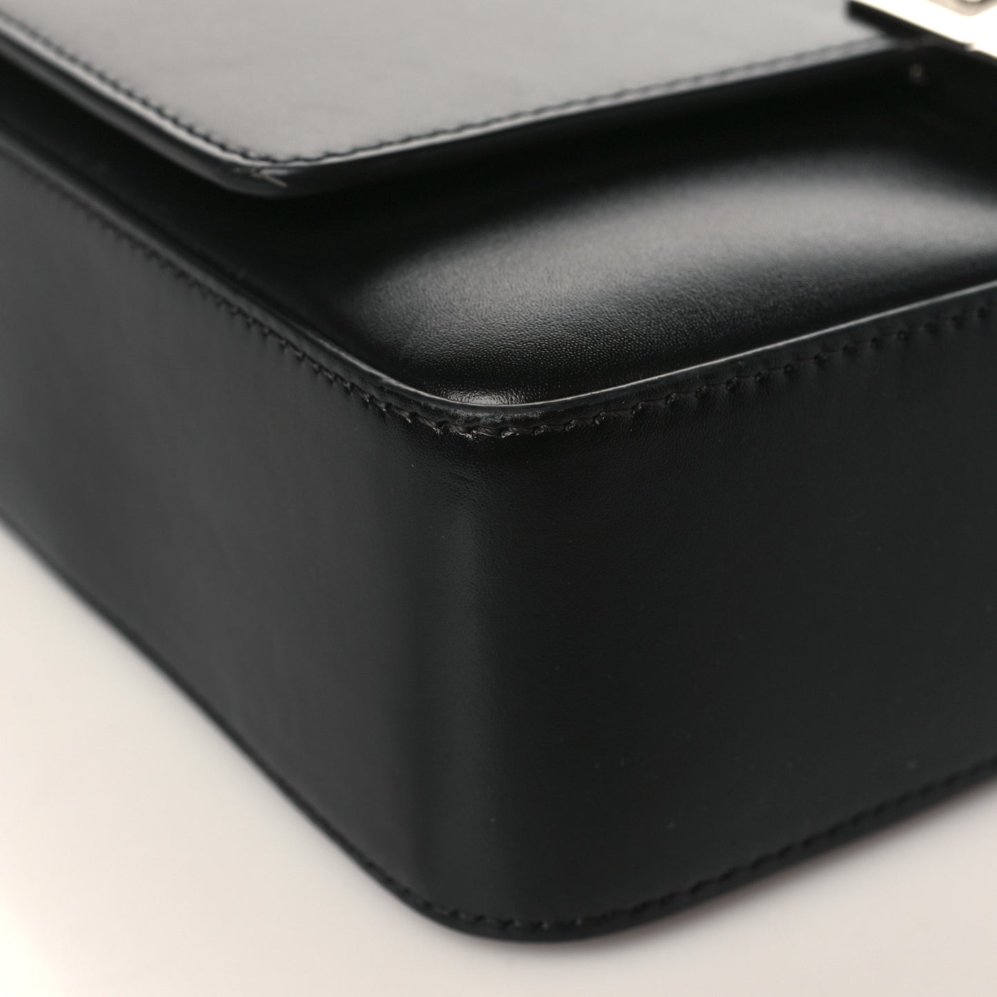 Box Calfskin Medium 4G Shoulder Bag Black