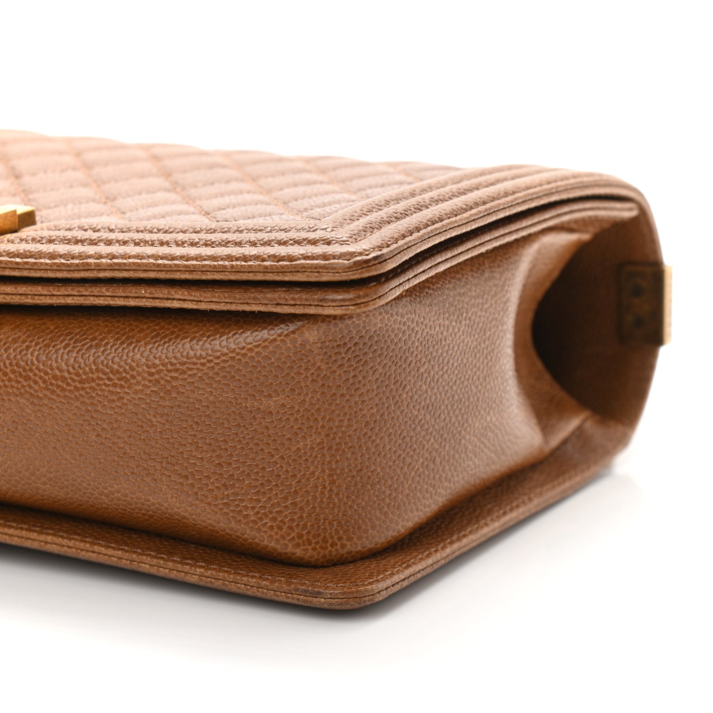 Caviar Quilted New Medium Boy Flap Light Brown