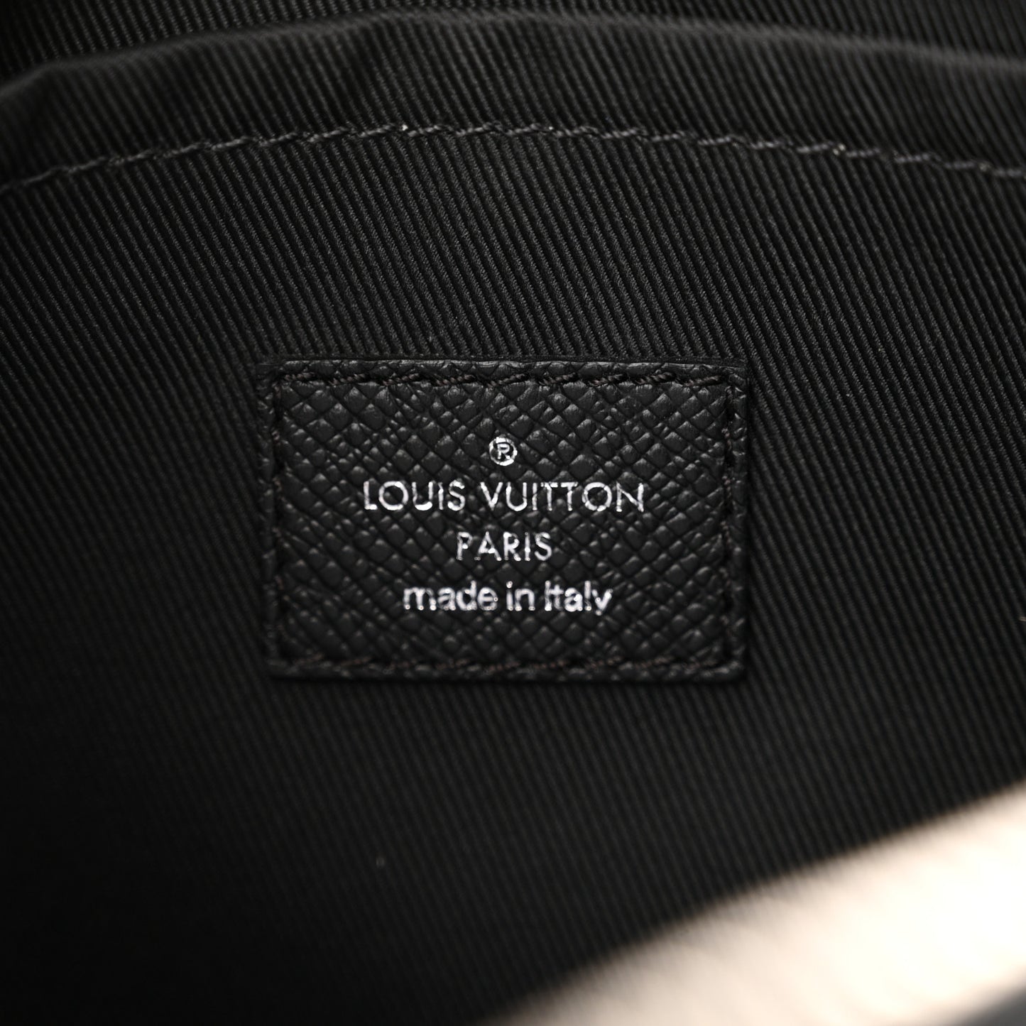 Taiga Monogram Eclipse Outdoor Messenger Black