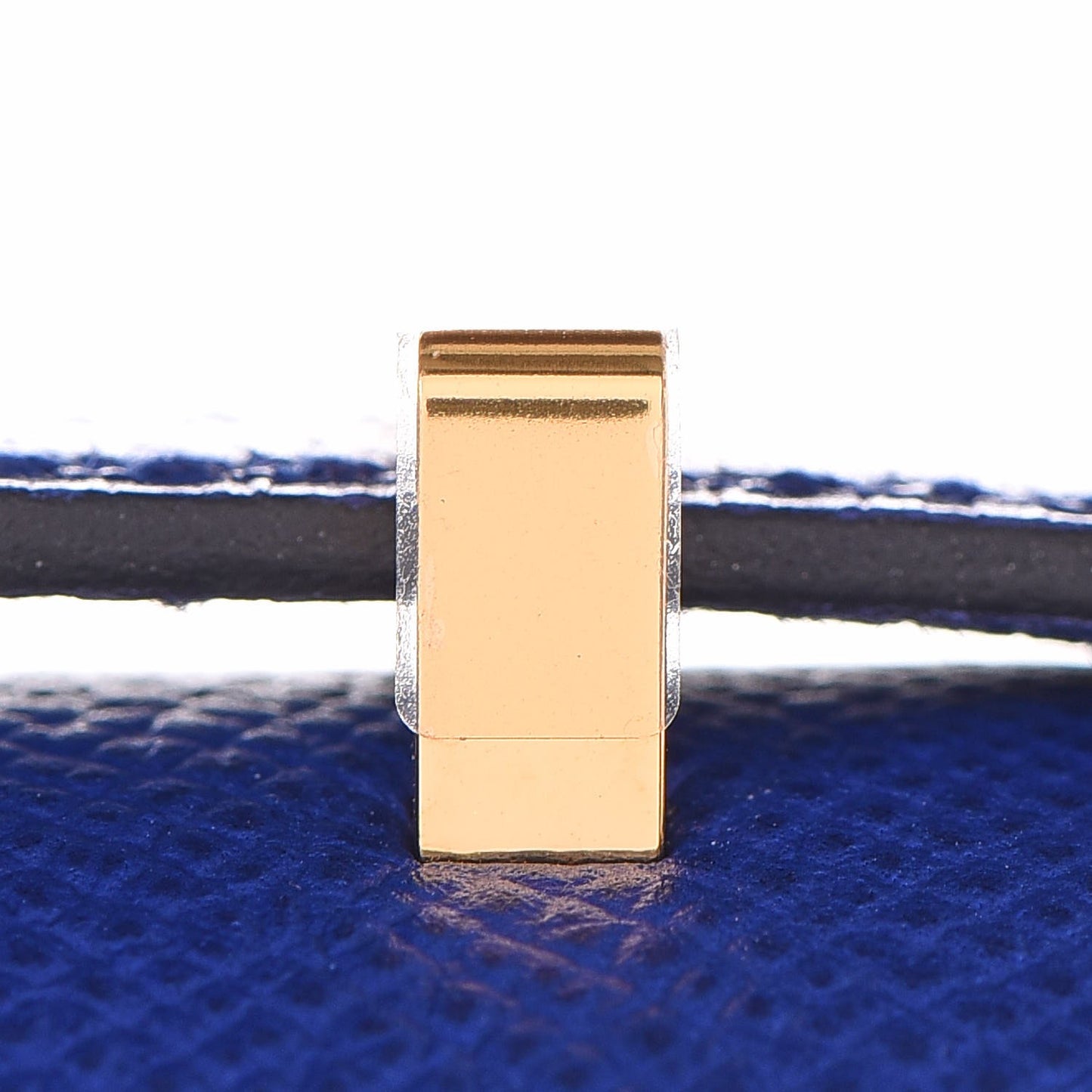 Epsom Constance 18 Bleu Electrique
