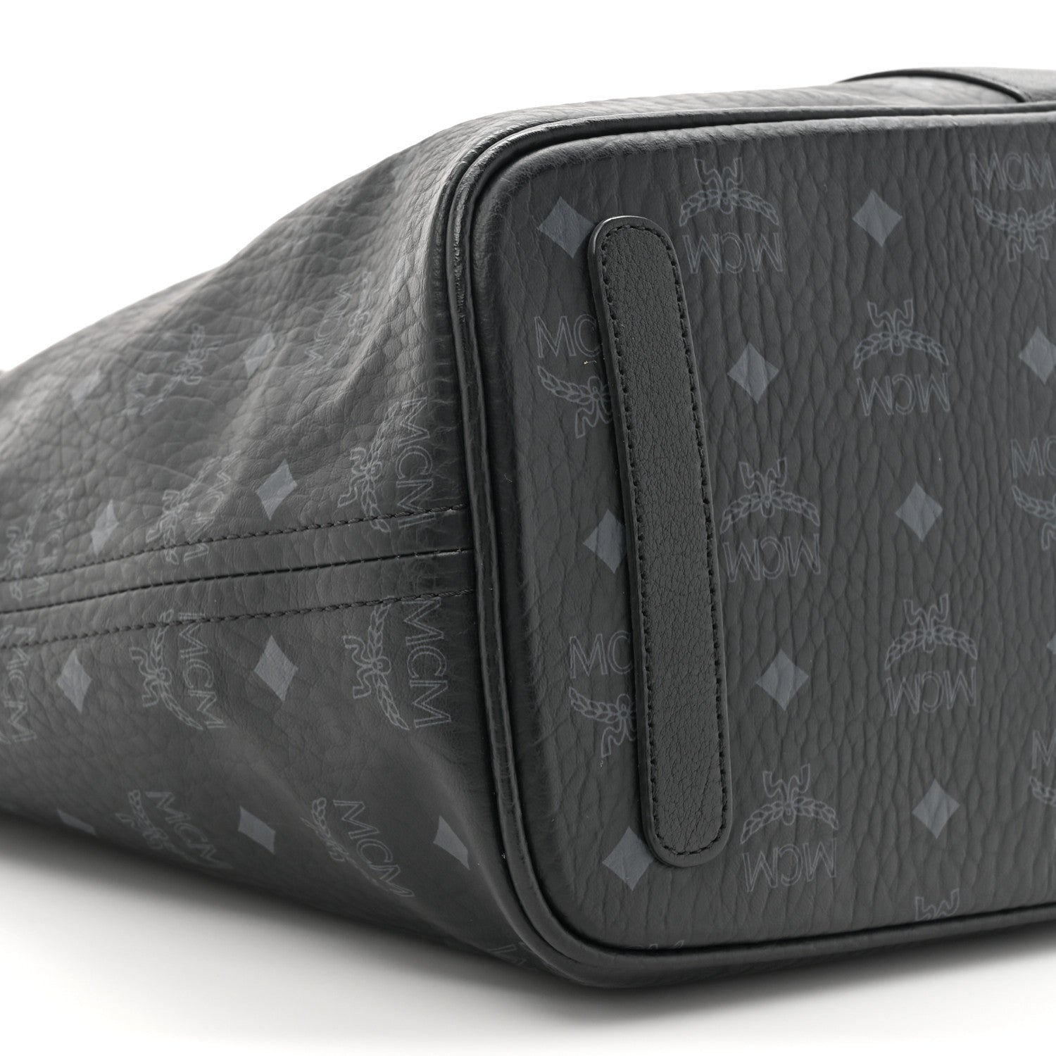 MCM Visetos Medium Liz Reversible Shopper Tote Black 15 of 19