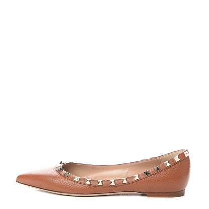Valentino Garavani Pebbled Calfskin Rockstud Ballerina Flats 38.5 Light Cuir 1 of 9