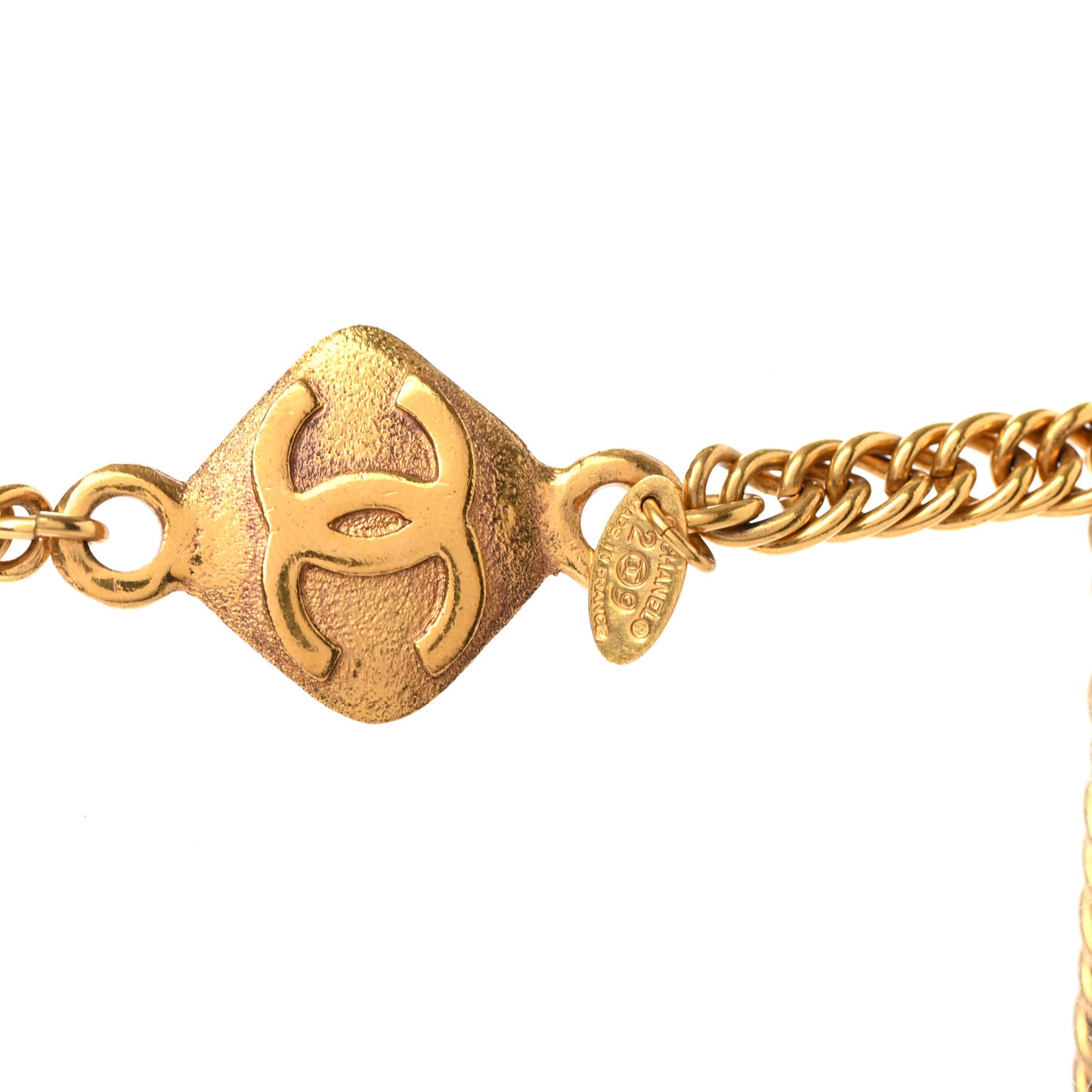CC Medallion Chain Necklace Gold