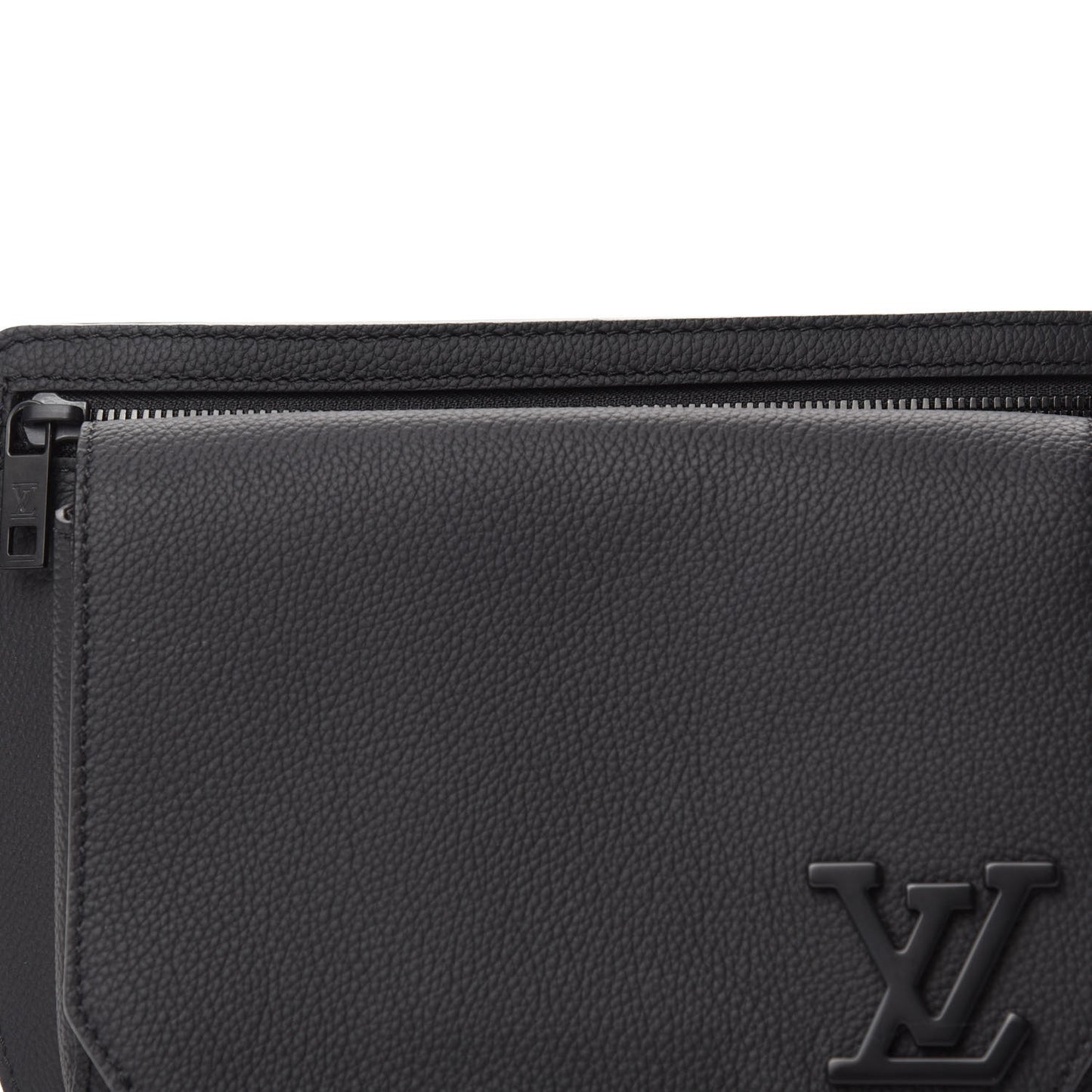 Grained Calfskin Aerogram Slingbag Black