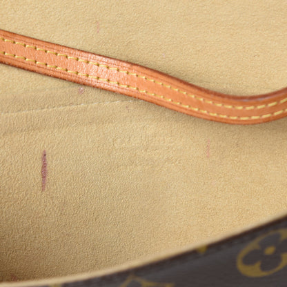Louis Vuitton Monogram Pochette Twin GM 8 of 19