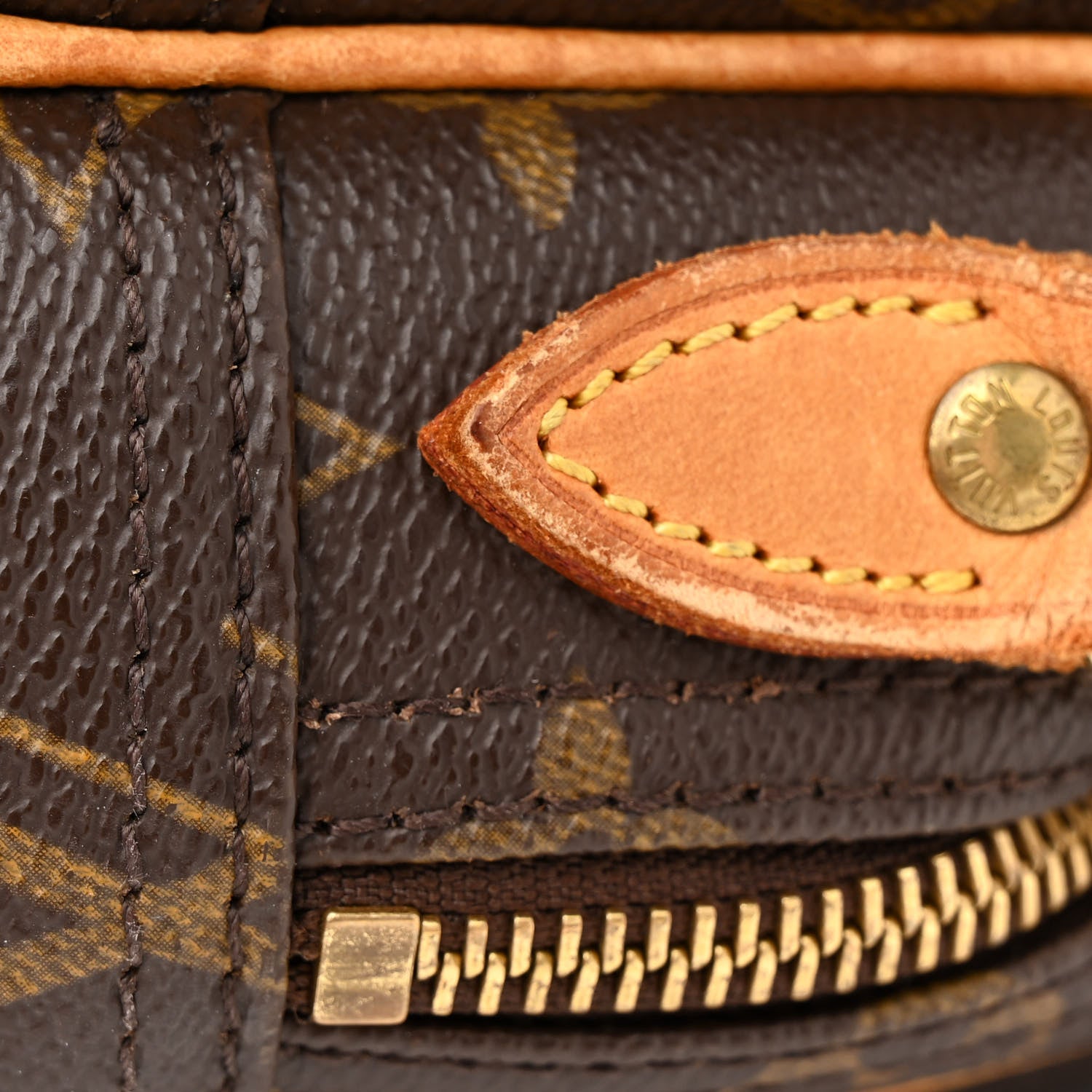 Louis Vuitton Monogram Reporter PM 18 of 18