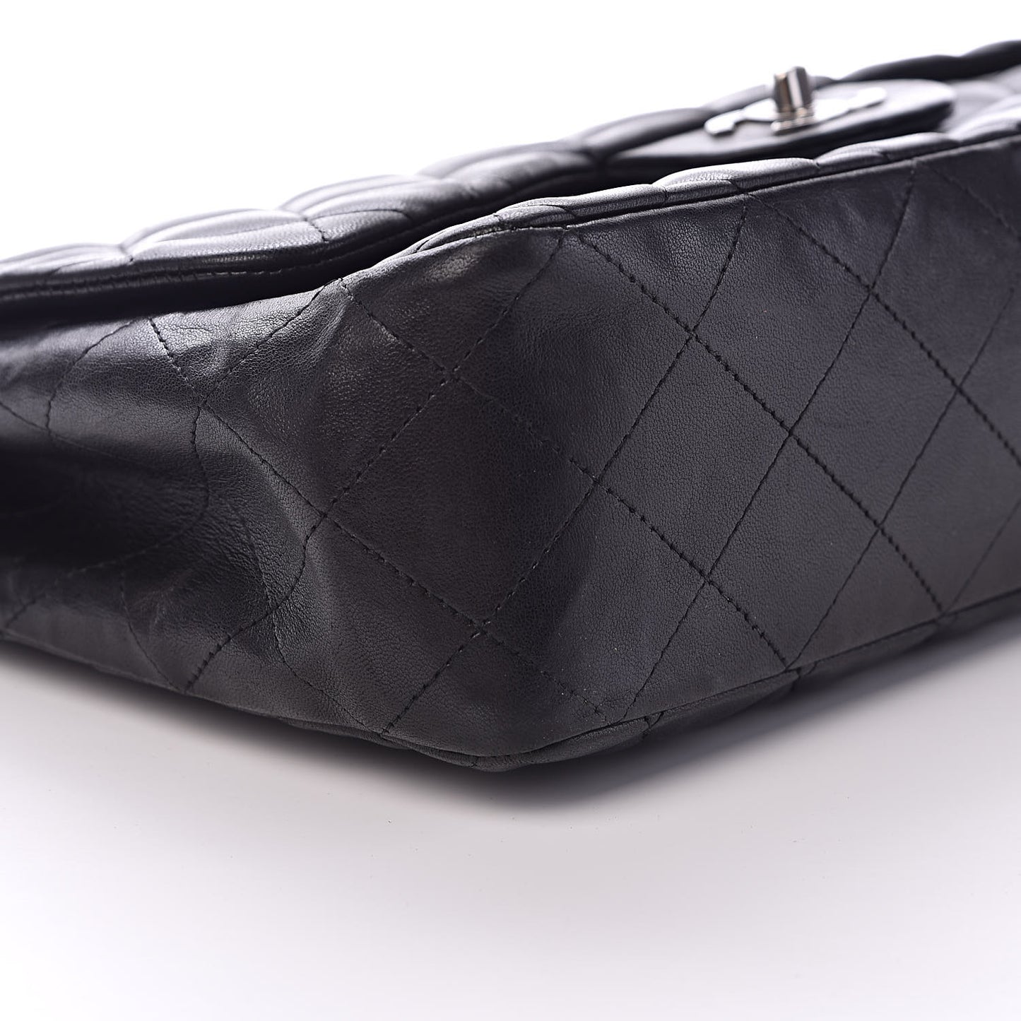 Lambskin Quilted Jumbo Single Flap Black
