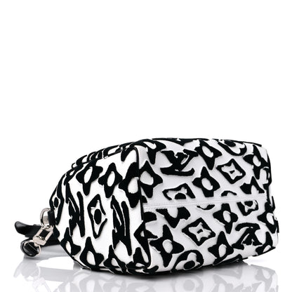 Louis Vuitton X UF Tufted Monogram Speedy Bandouliere 25 White Black 4 of 10