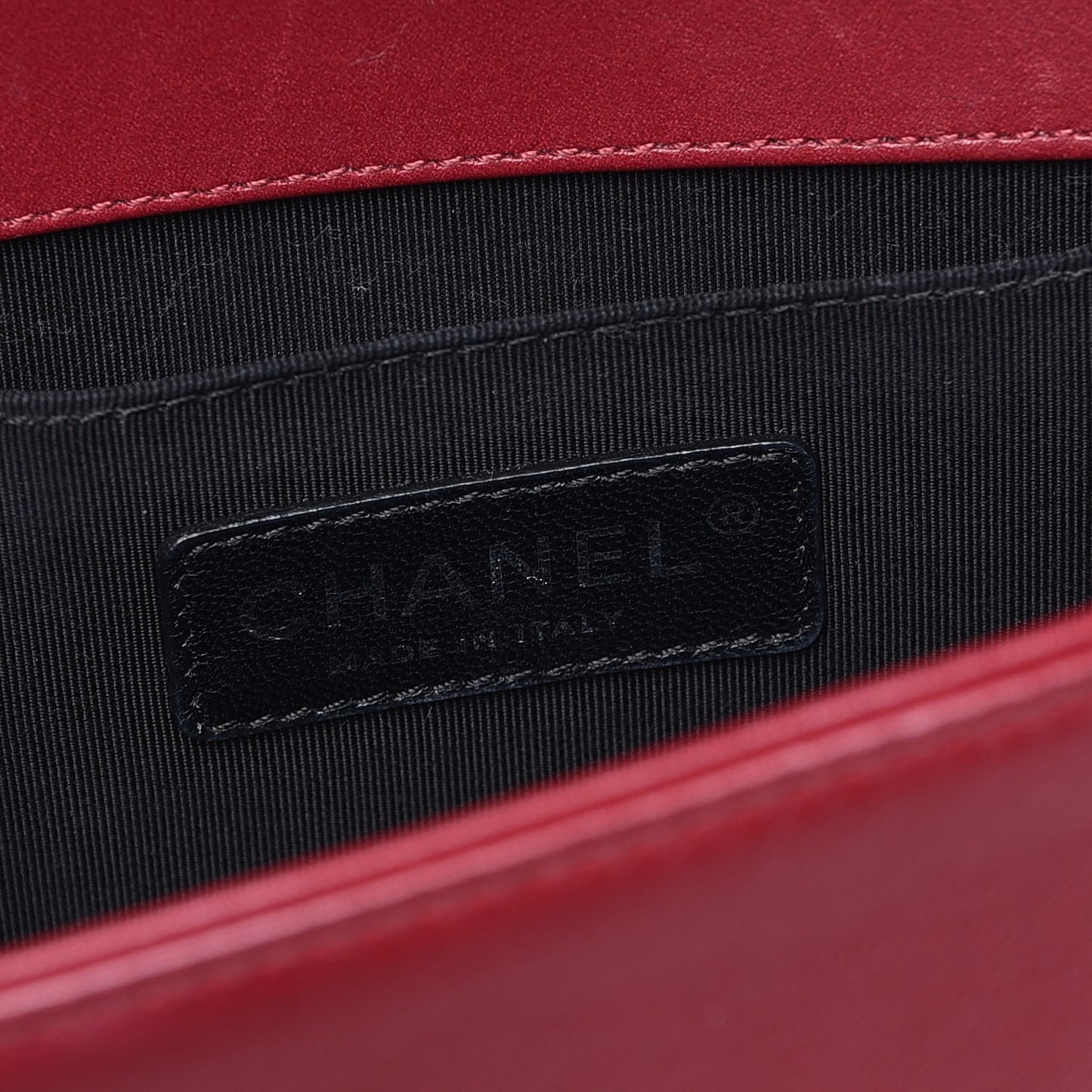 Calfskin Chevron Quilted Medium Chain Boy Flap Red
