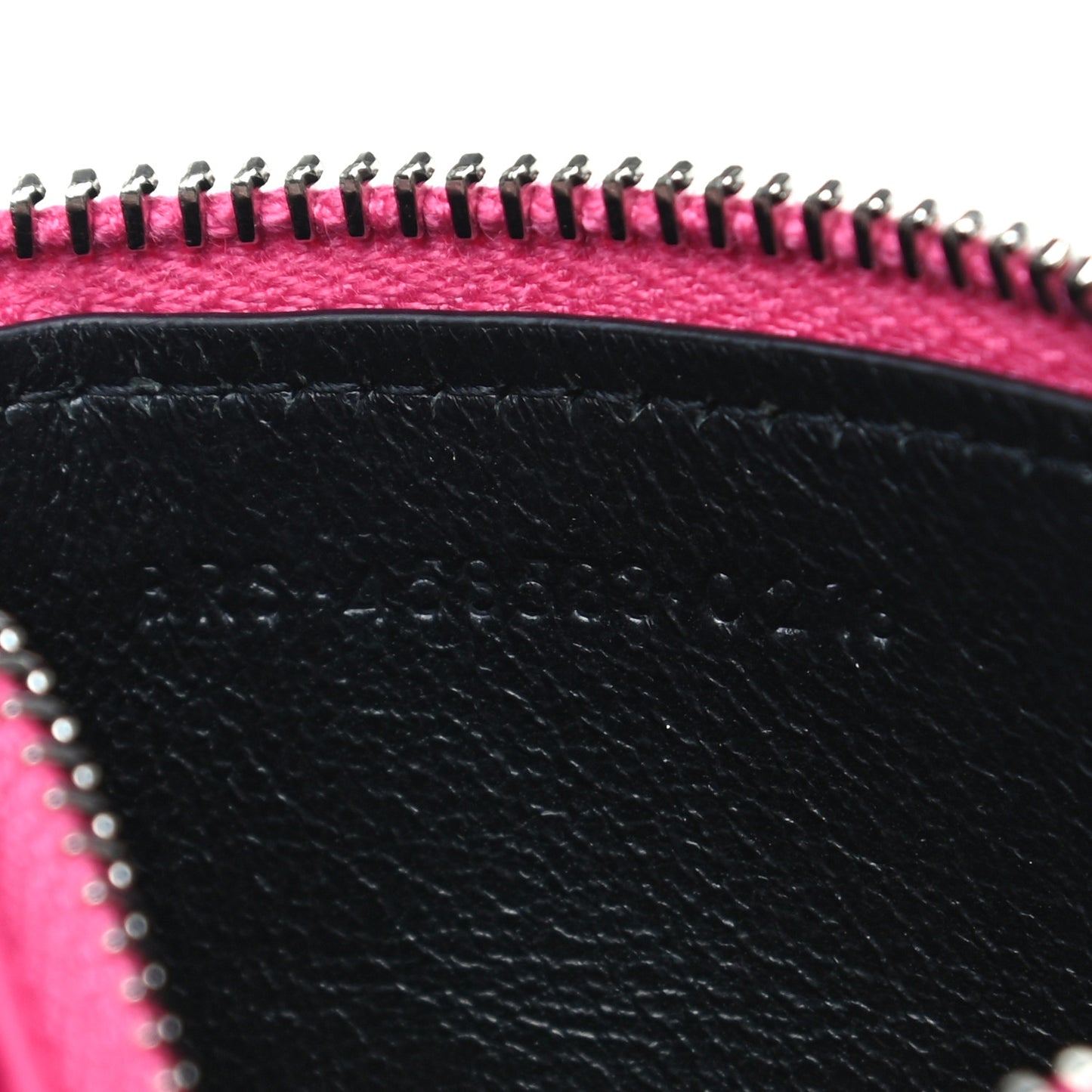 Grained Calfskin 5 Fragments Zip Pouch Card Holder Bubblegum