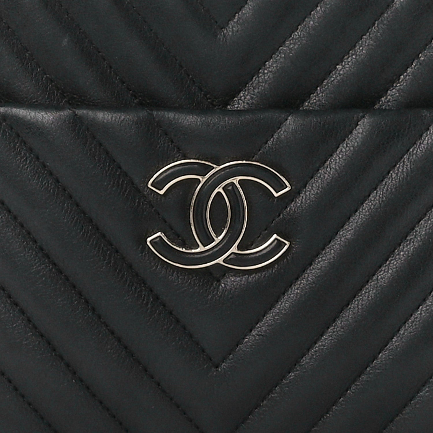 Chanel Calfskin Quilted Daily Chevron Camera Case Black 8 of 12