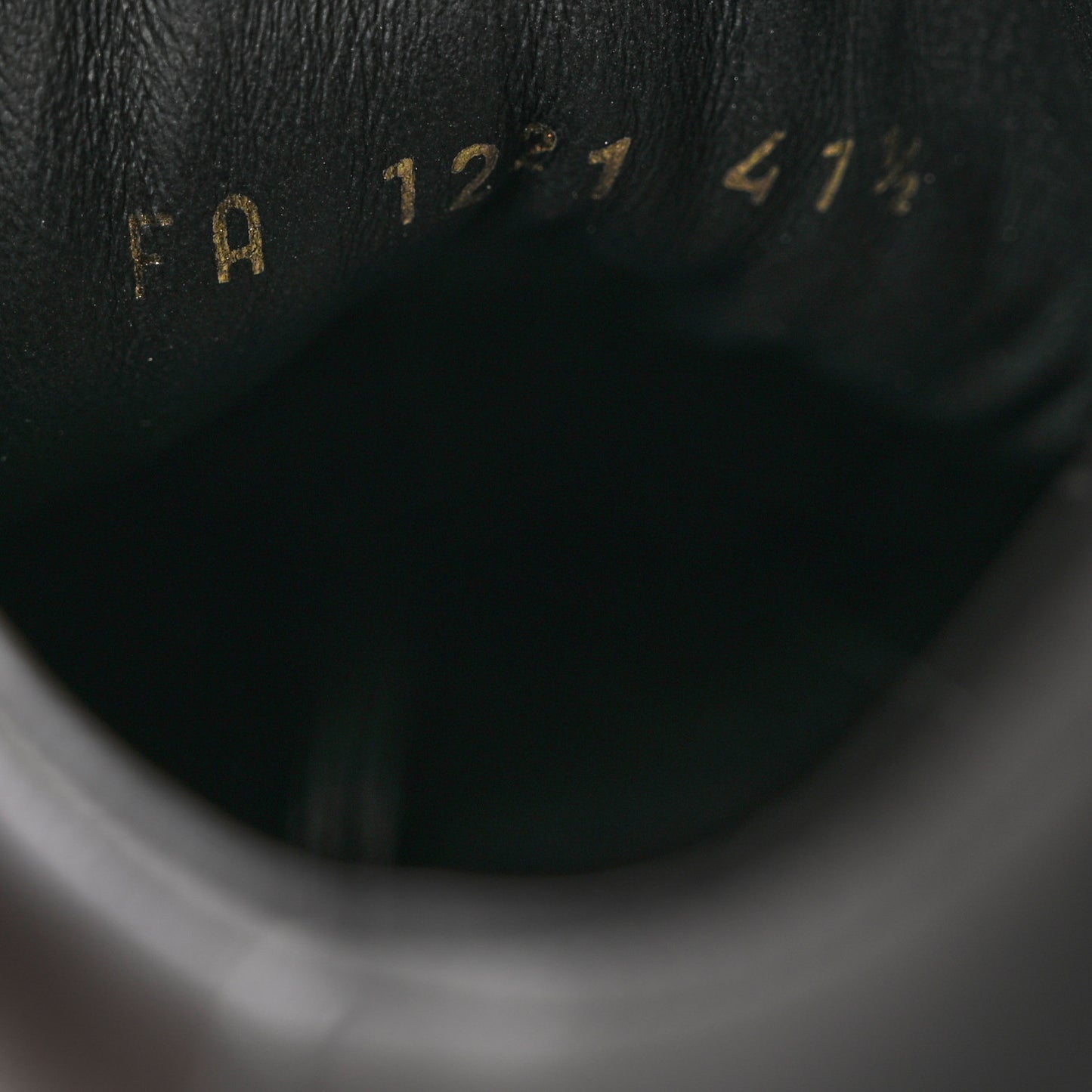 Calfskin Time Out Sneakers 41.5 Black