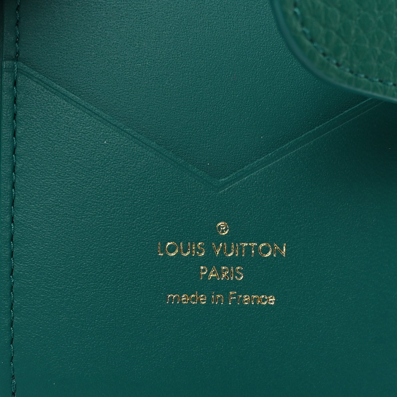 Louis Vuitton Taurillon Capucines Vertical Compact Wallet Green 6 of 7