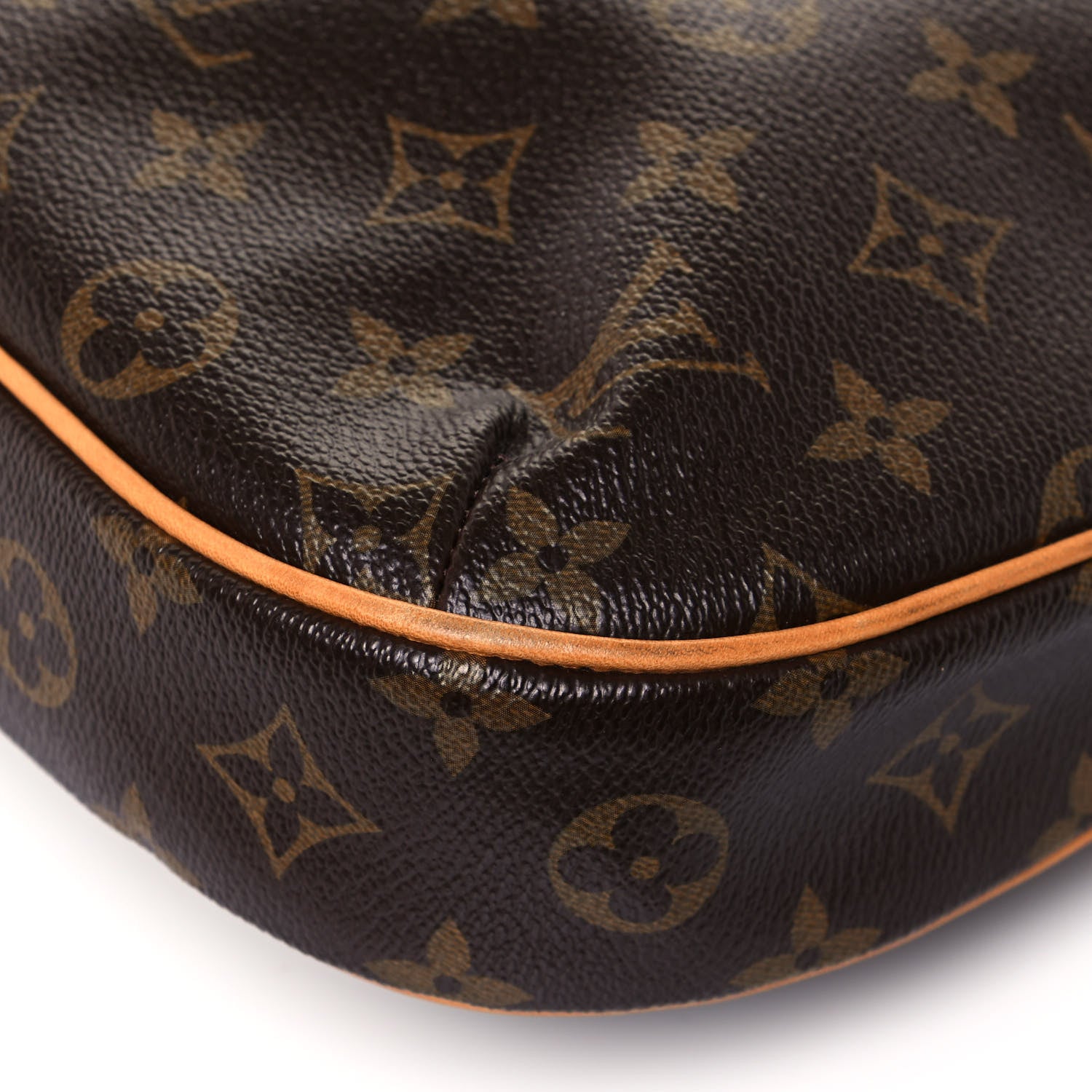 Louis Vuitton Monogram Odeon MM 9 of 12