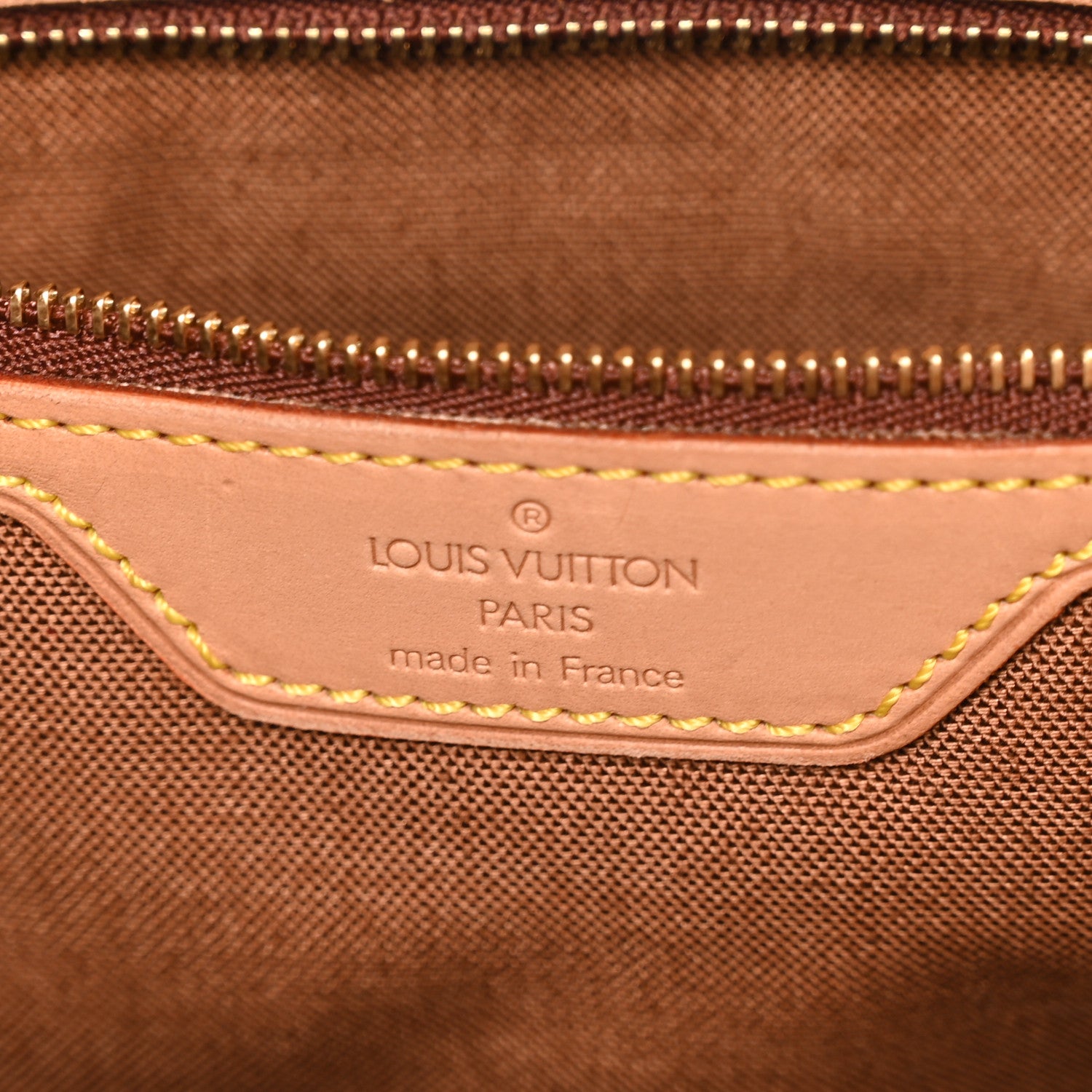 Louis Vuitton Monogram Cabas Mezzo 6 of 10