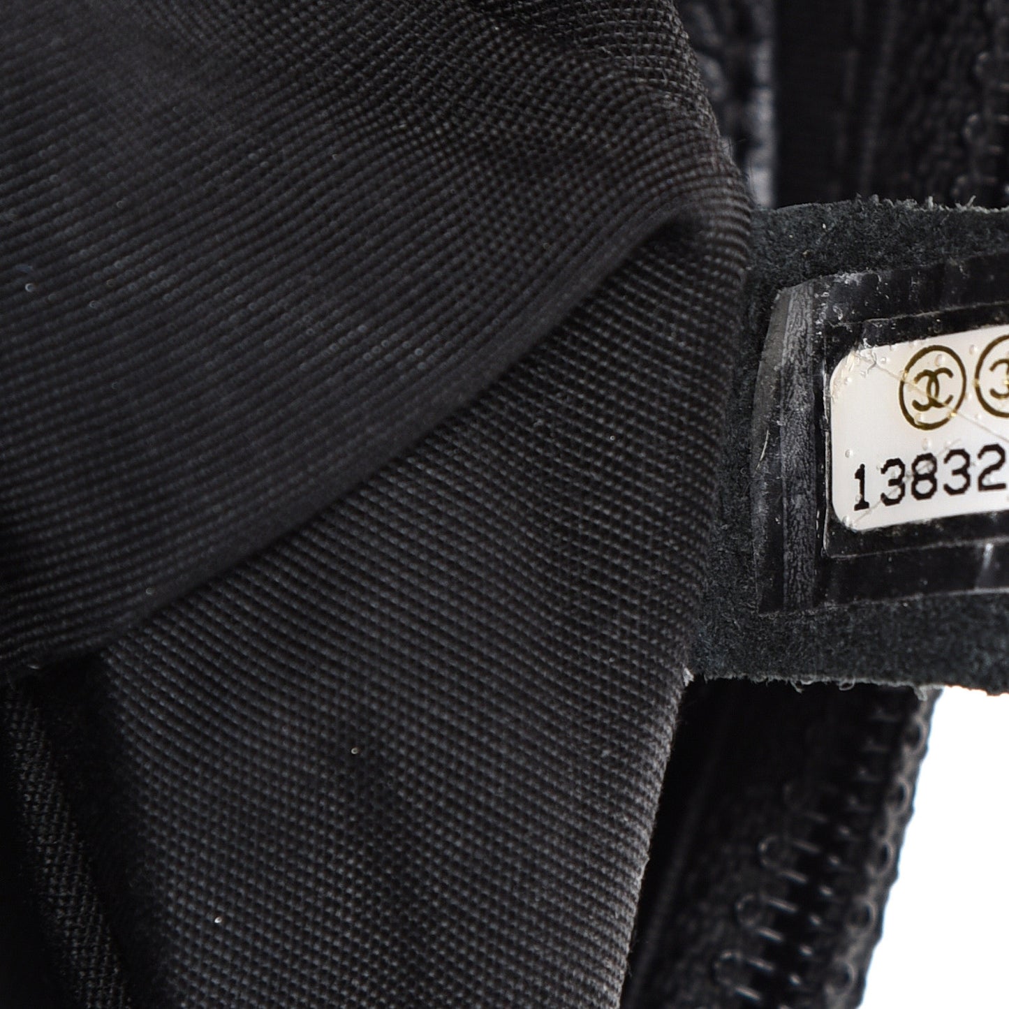 Caviar Half Moon Wallet On Chain WOC Black