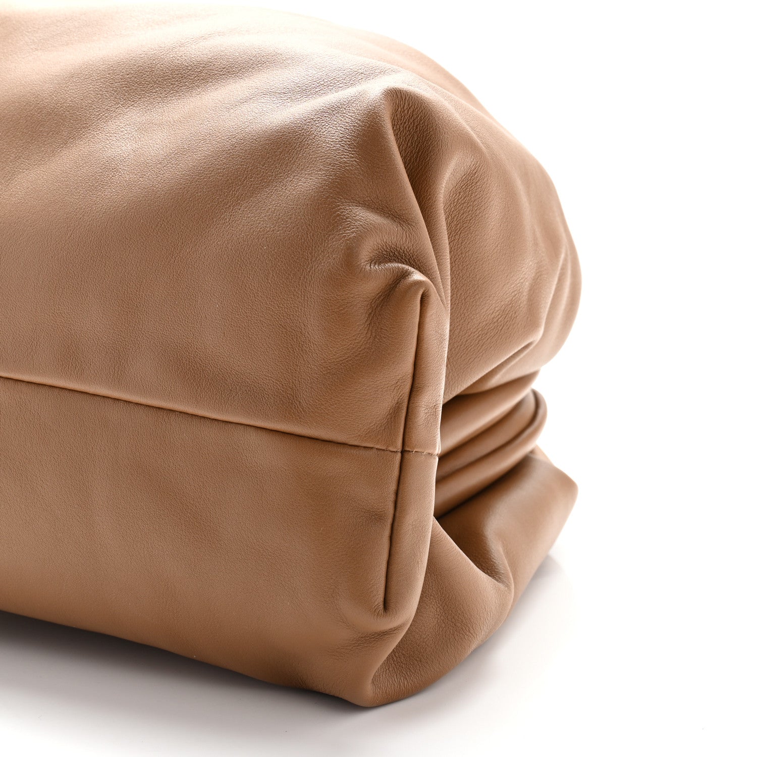 Bottega Veneta Smooth Butter Calf The Pouch Oversized Clutch Cammello 10 of 10