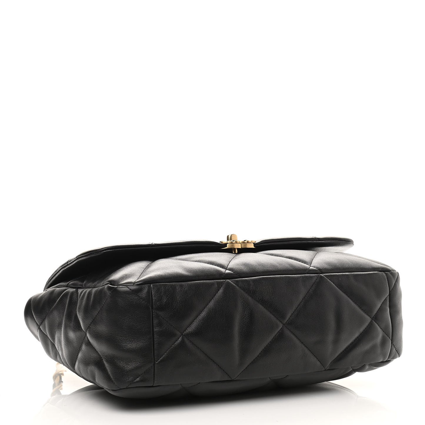 Lambskin Quilted Maxi Chanel 19 Flap Black