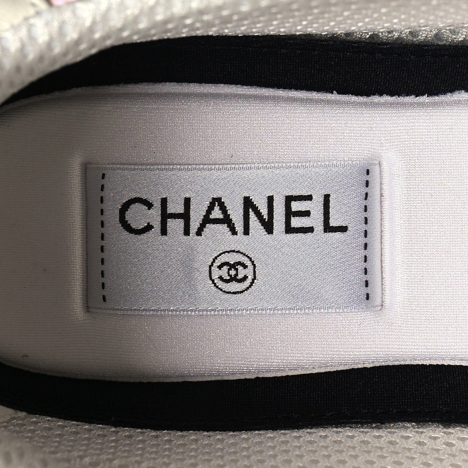 Chanel Suede Fabric Calfskin Womens CC Sneakers 40 Pink Grey White 7 of 8