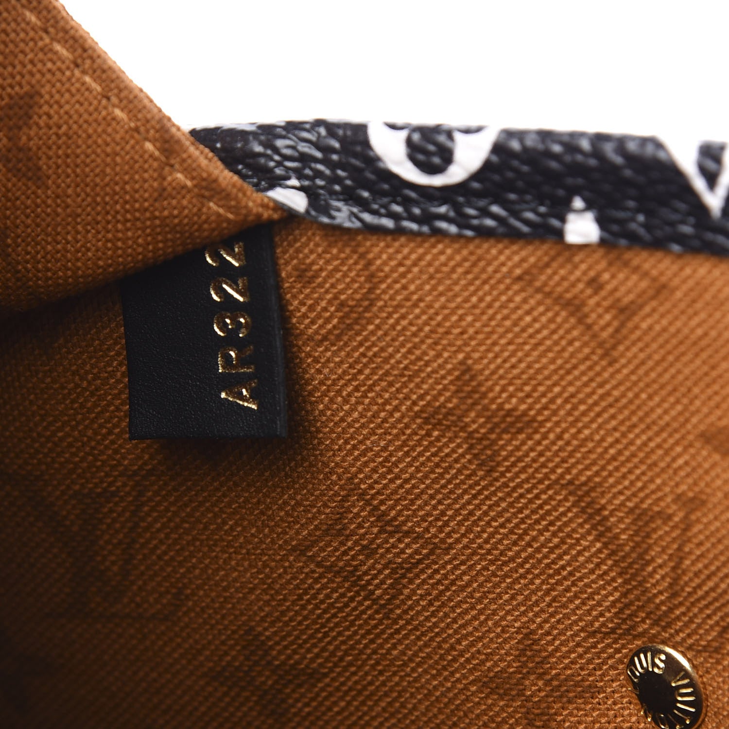 Louis Vuitton Monogram Giant Crafty Neverfull MM Creme Caramel 7 of 9