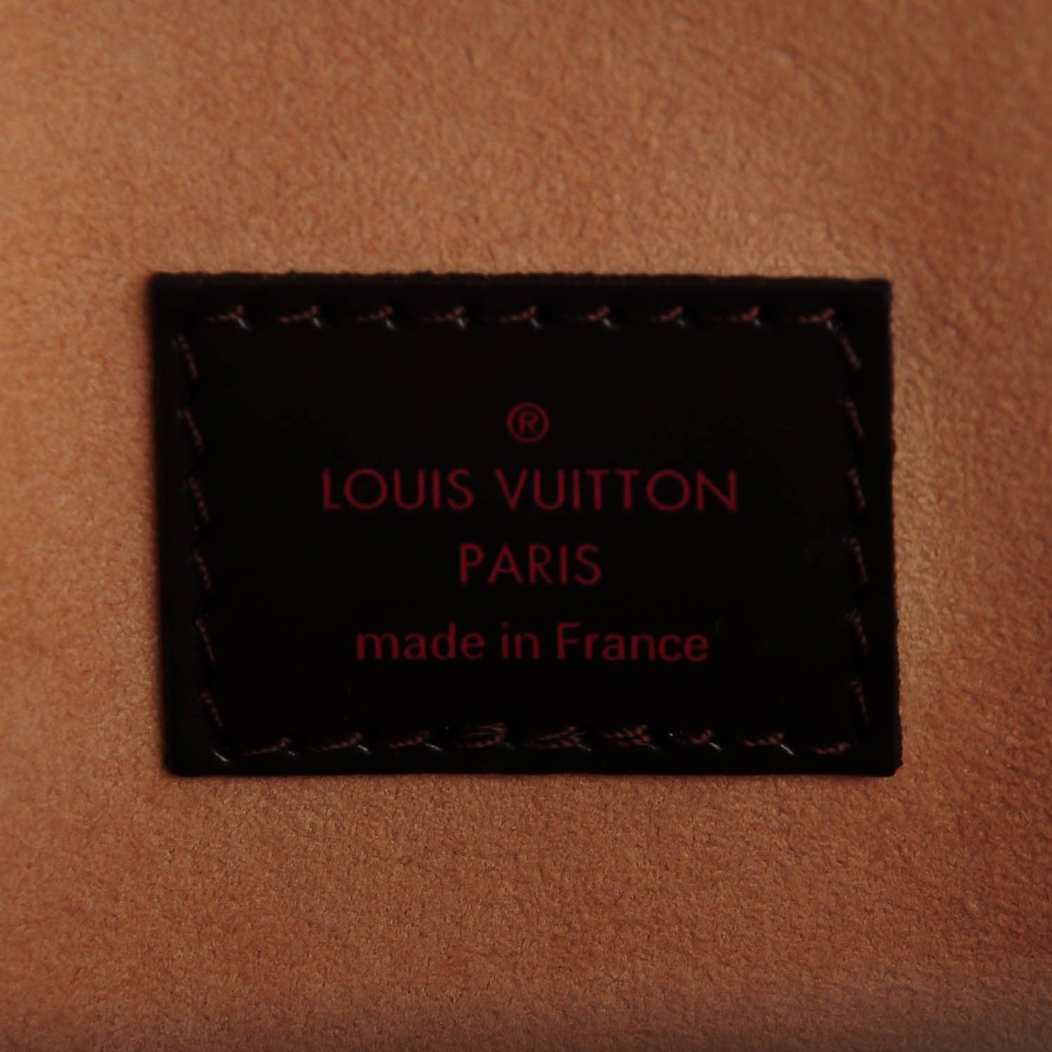 Louis Vuitton Damier Ebene Kensington 6 of 7