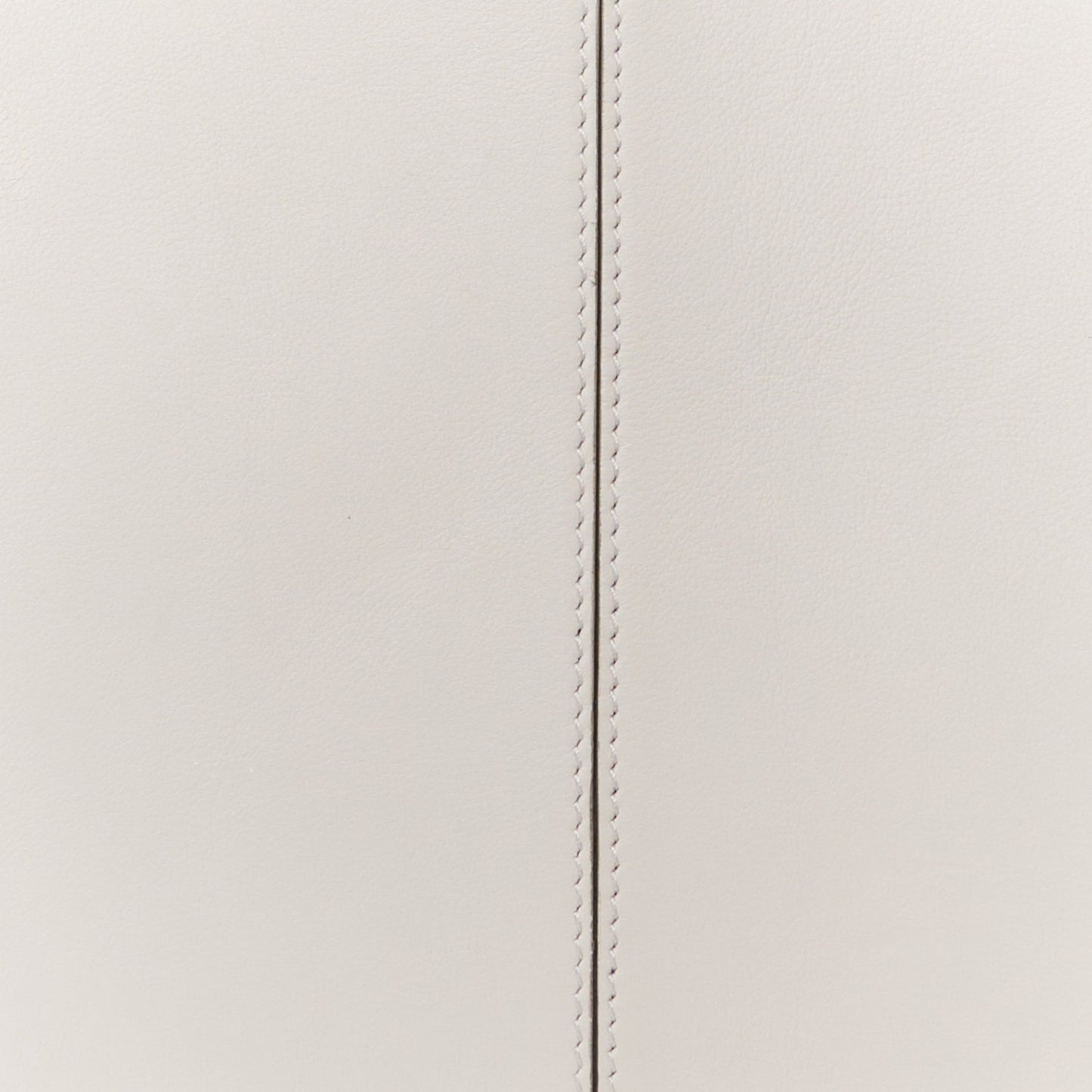 Supple Natural Calfskin Medium Tri-Fold Bag Pearl Grey
