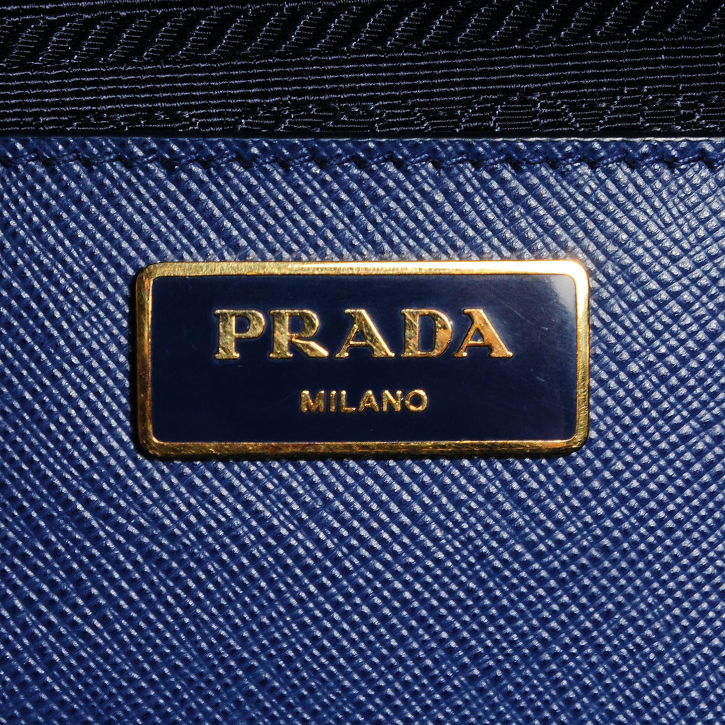 Saffiano Lux Medium Double Zip Tote Bluette