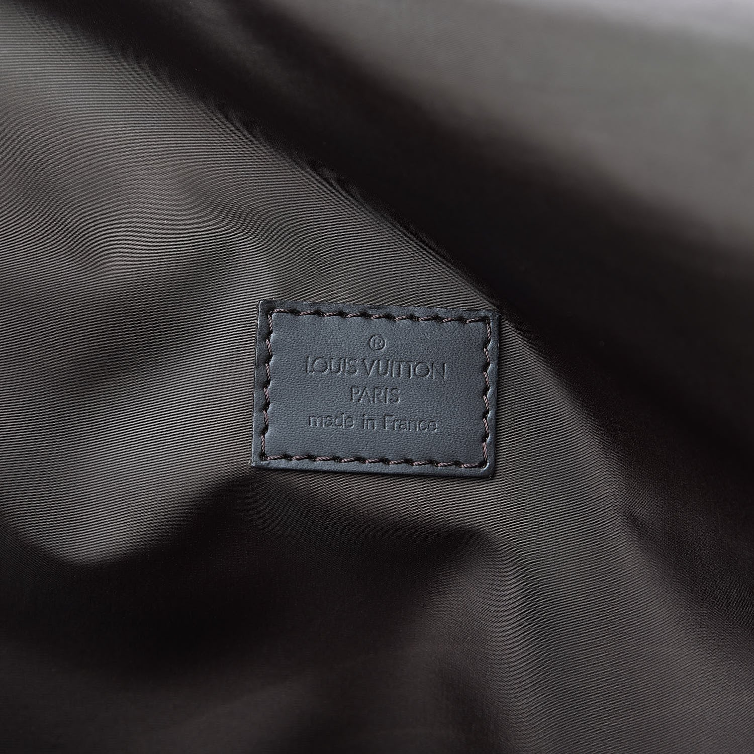 Louis Vuitton Damier Geant Messenger Bag Black 6 of 13