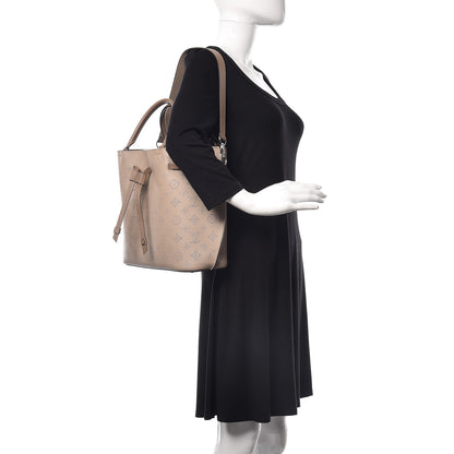 Louis Vuitton Mahina Girolata Galet 3 of 11