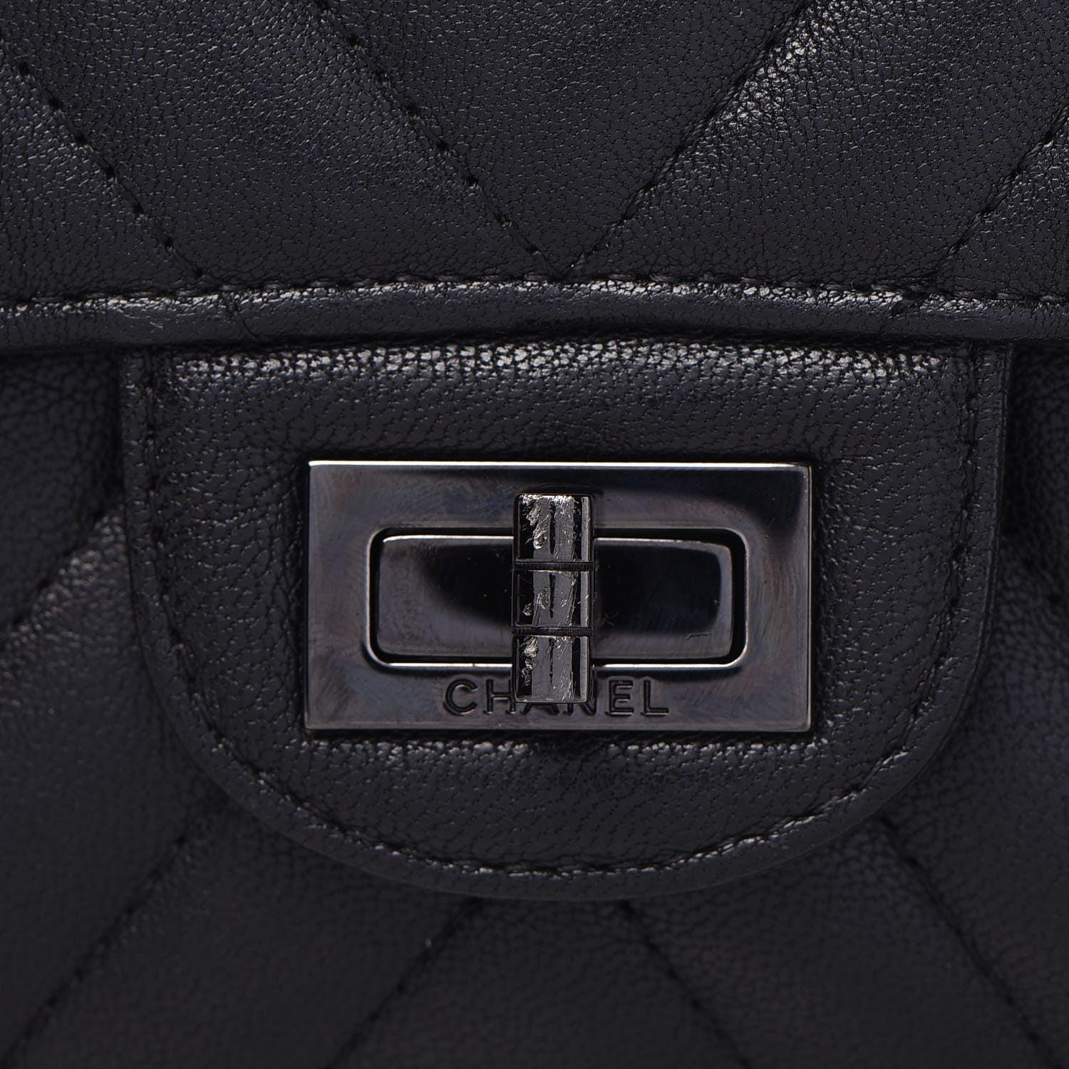 Chanel Sheepskin Chevron Quilted 2.55 Reissue 226 Flap So Black 18 of 20