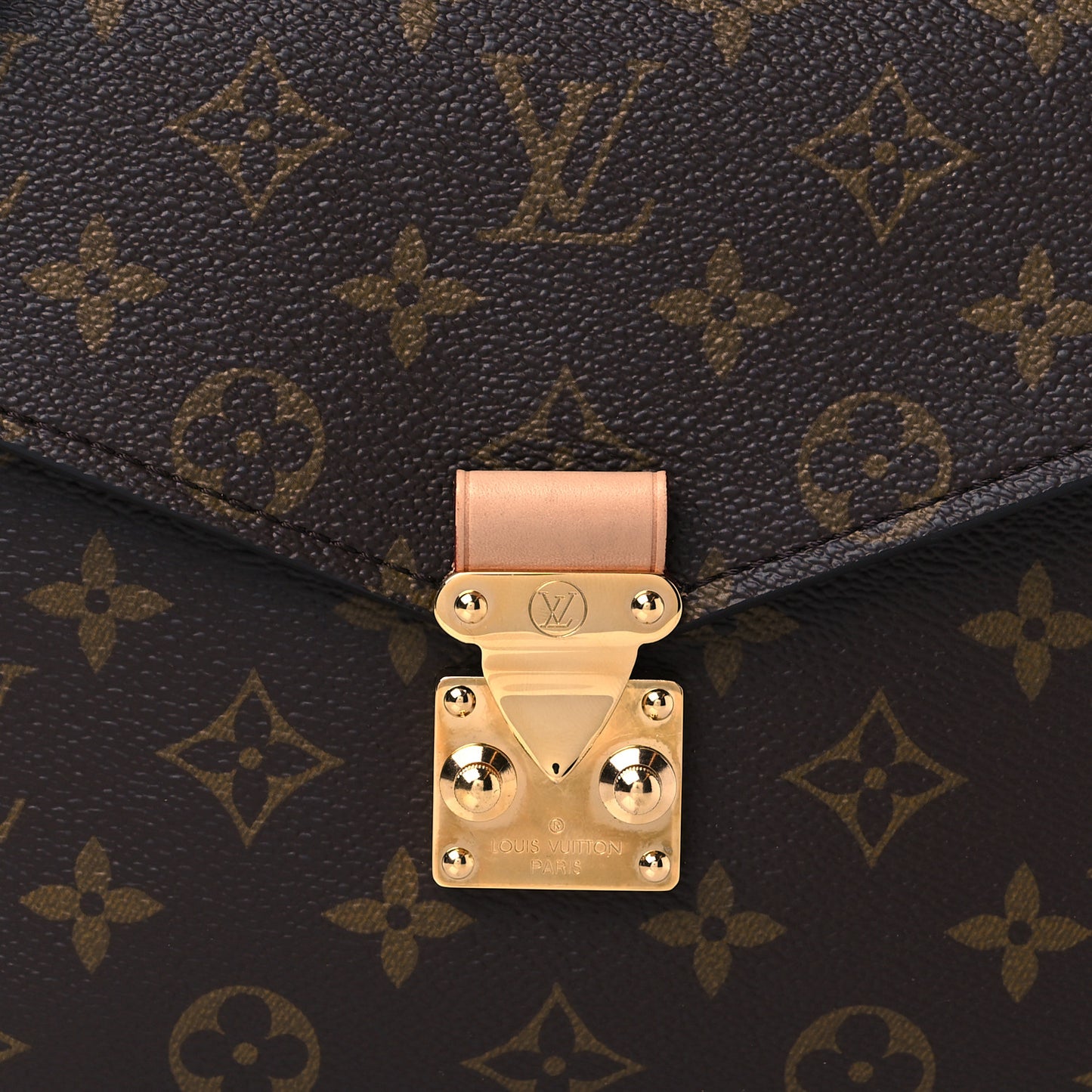 Monogram Pochette Metis