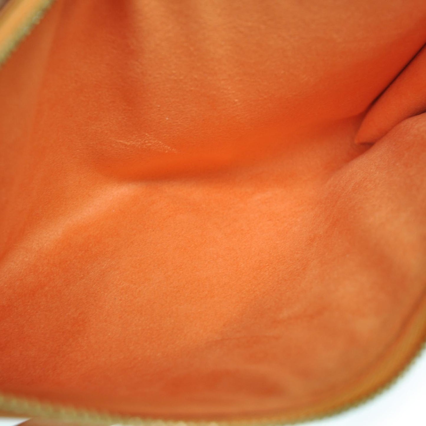 Epi Pochette Accessories 24 Mandarin