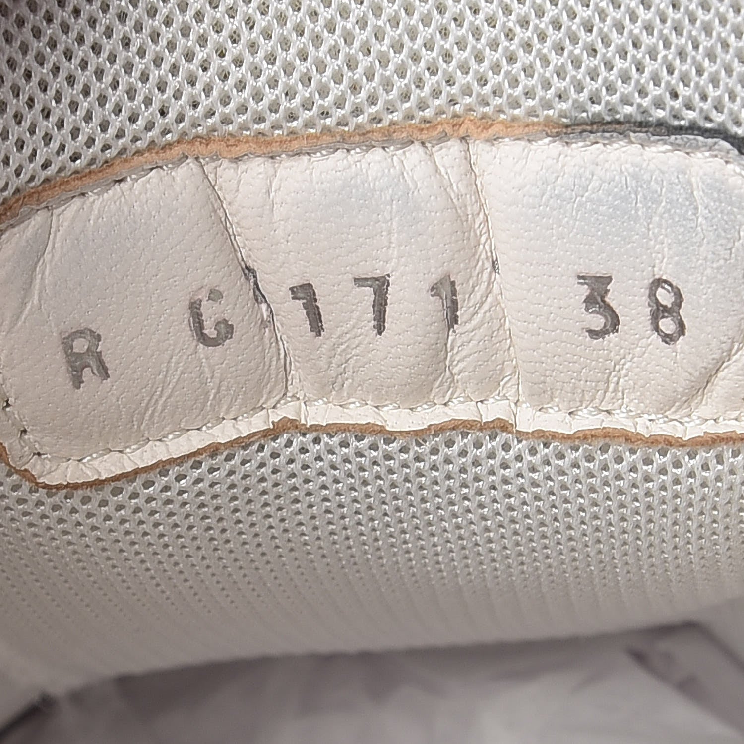 Chanel Calfskin Laminated Womens CC Sneakers 38 White Black 11 of 18