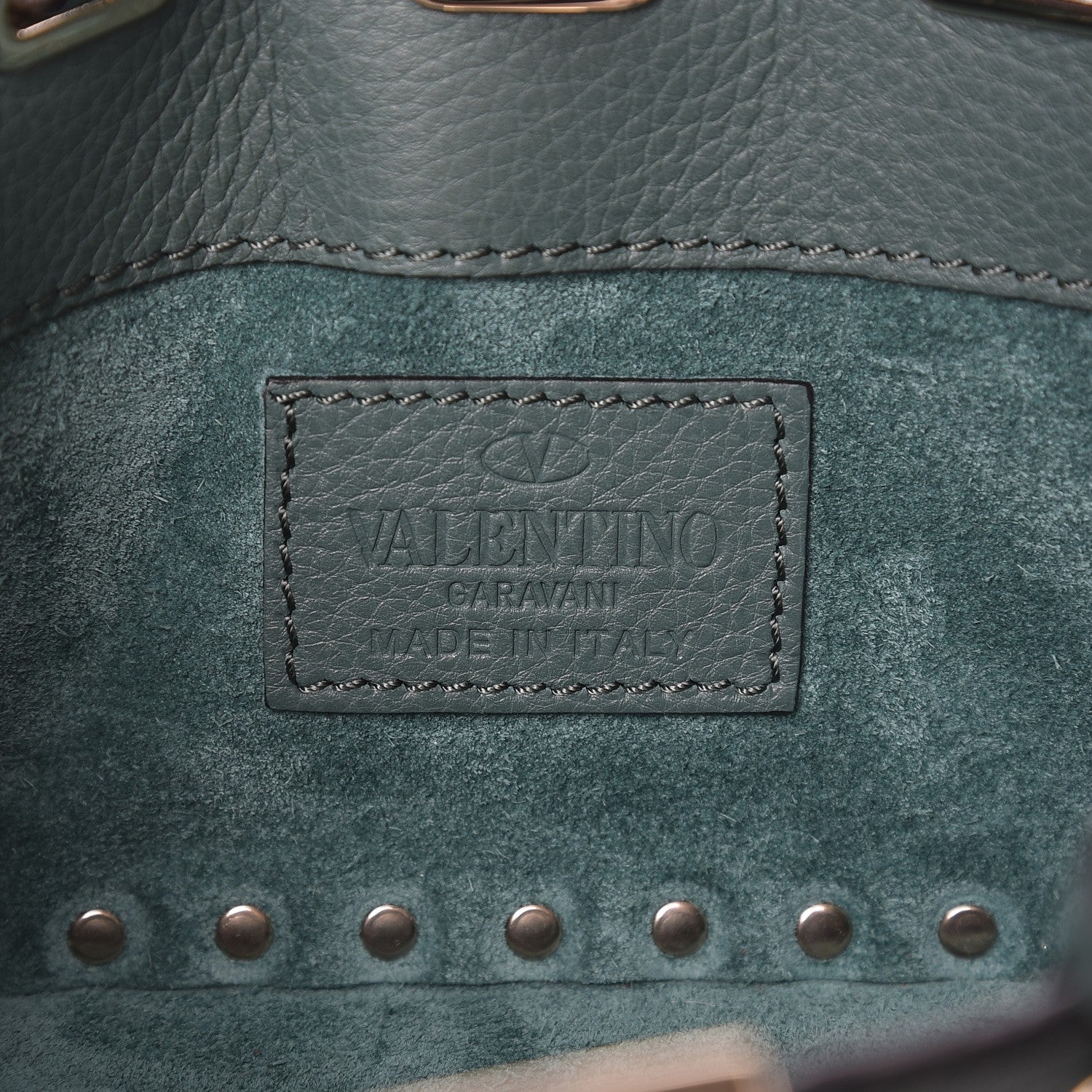 Valentino Garavani Grained Calfskin Micro Rockstud Tote Giada 6 of 7