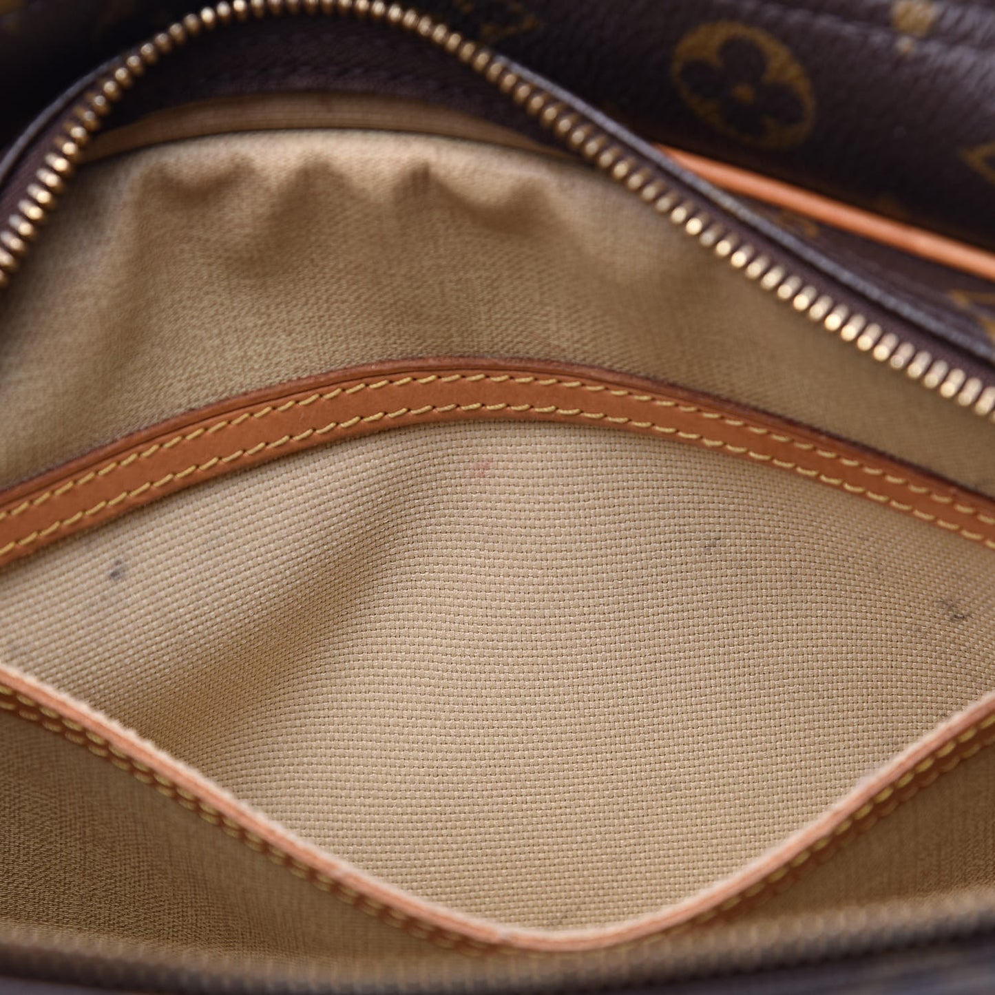 Monogram Reporter PM