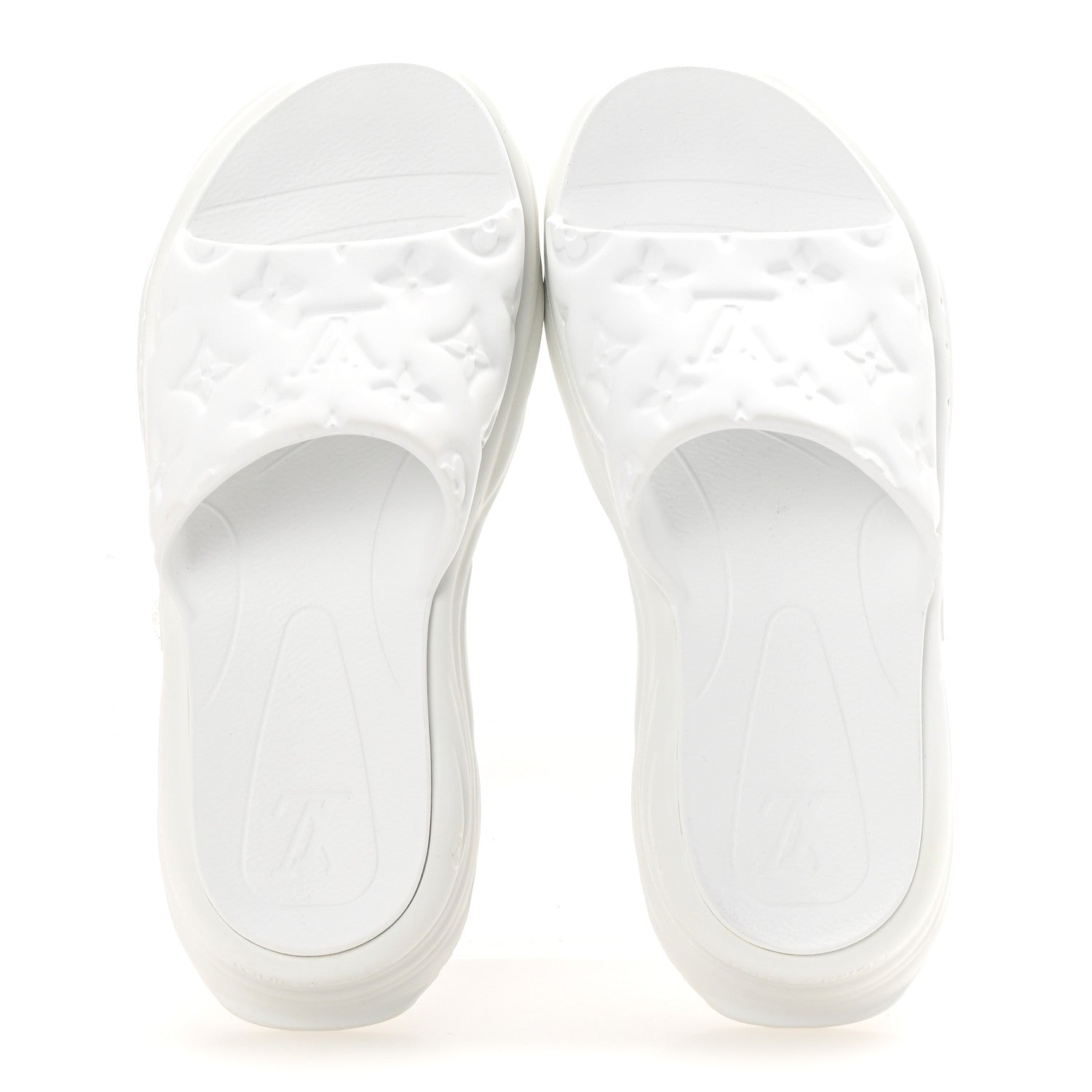 Louis Vuitton Rubber Embossed Monogram Pool 55 Flat Comfort Mule 39 White 2 of 9